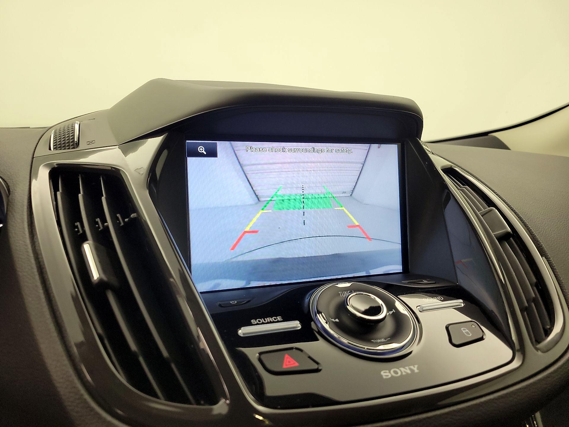 Thumbnail: 2014 Ford Escape - 15