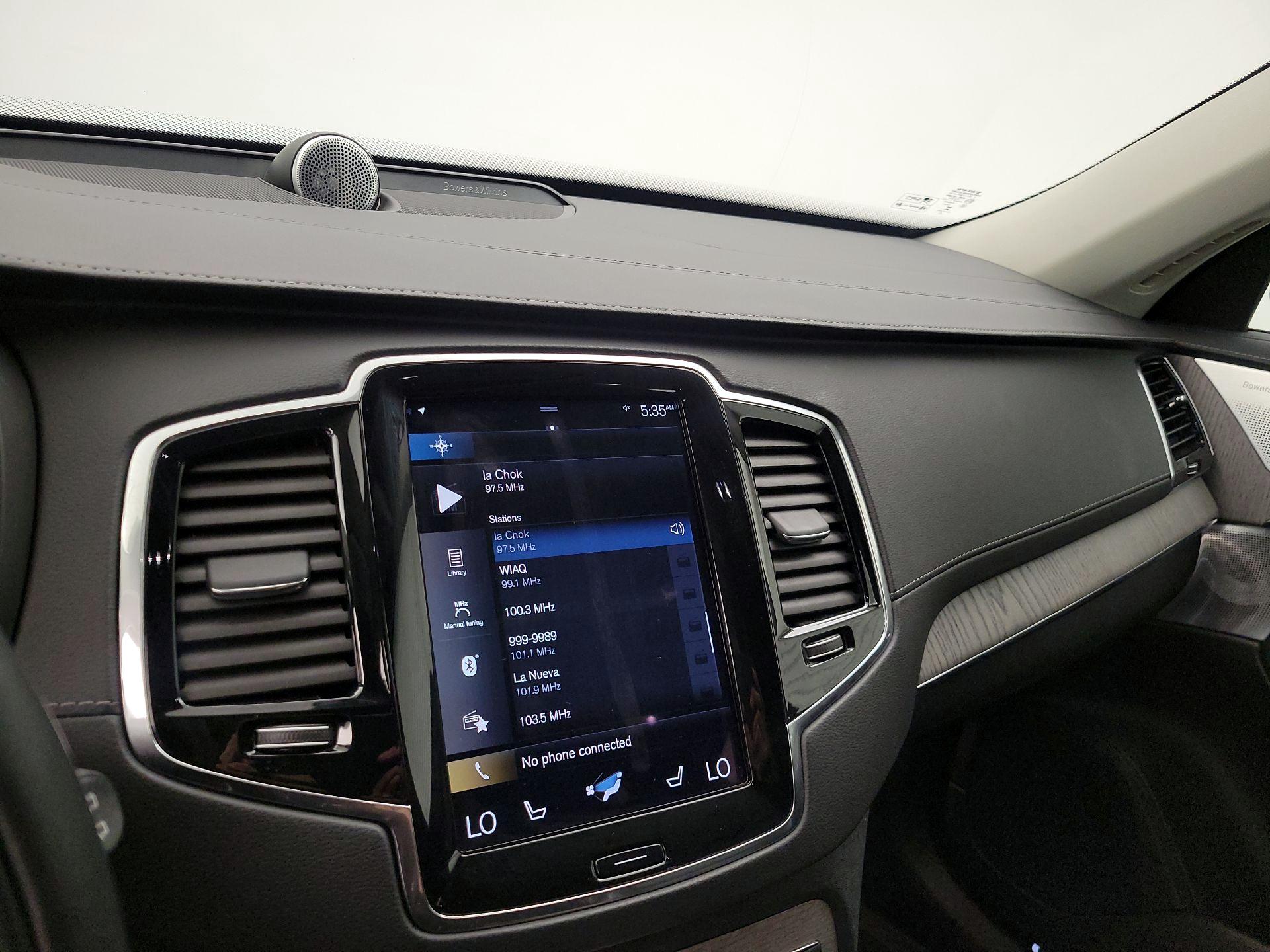 Thumbnail: 2021 Volvo XC90 - 16