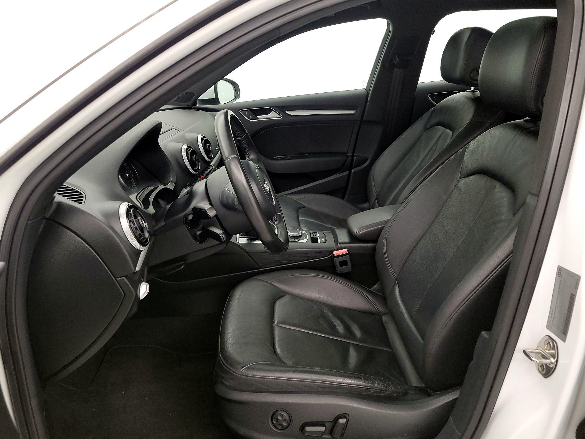 Thumbnail: 2016 Audi A3 - 11