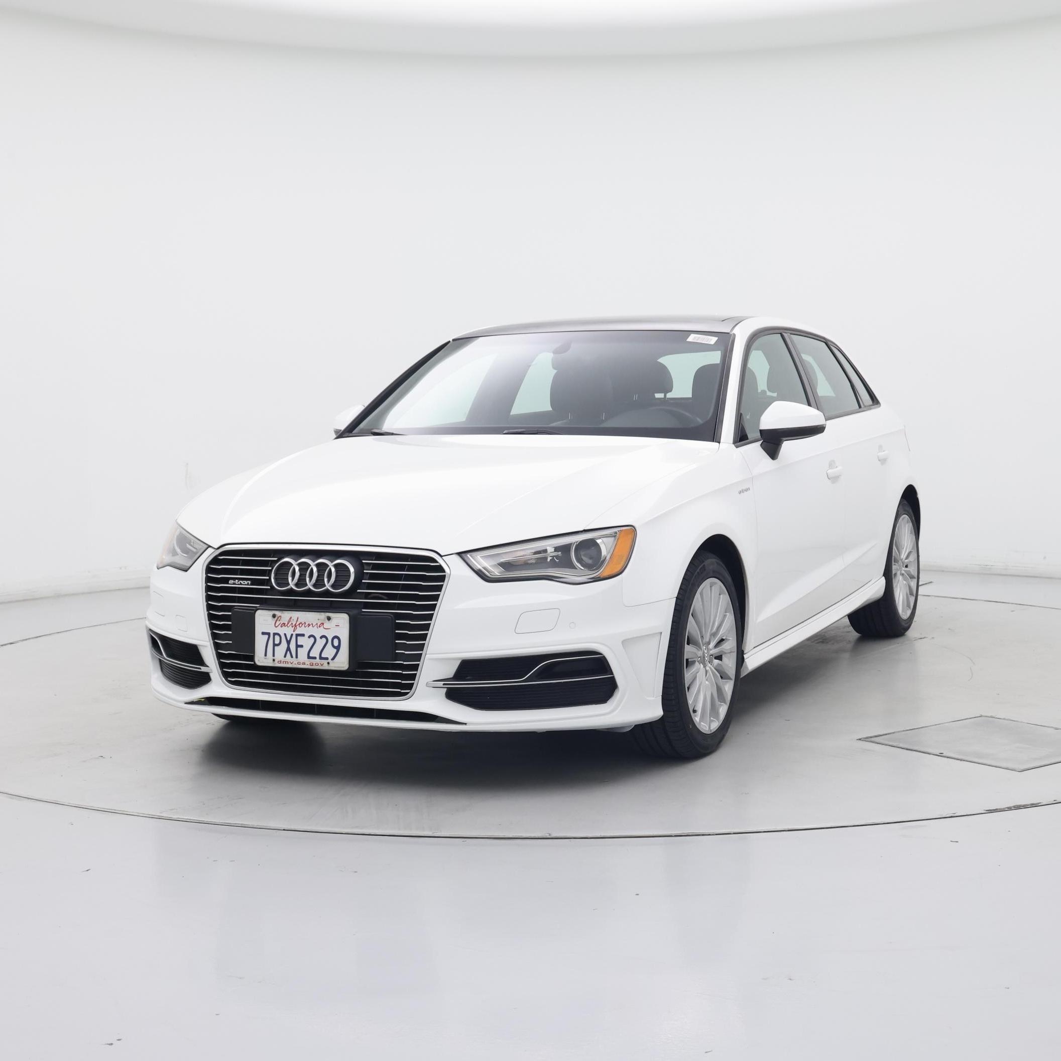 Thumbnail: 2016 Audi A3 - 4