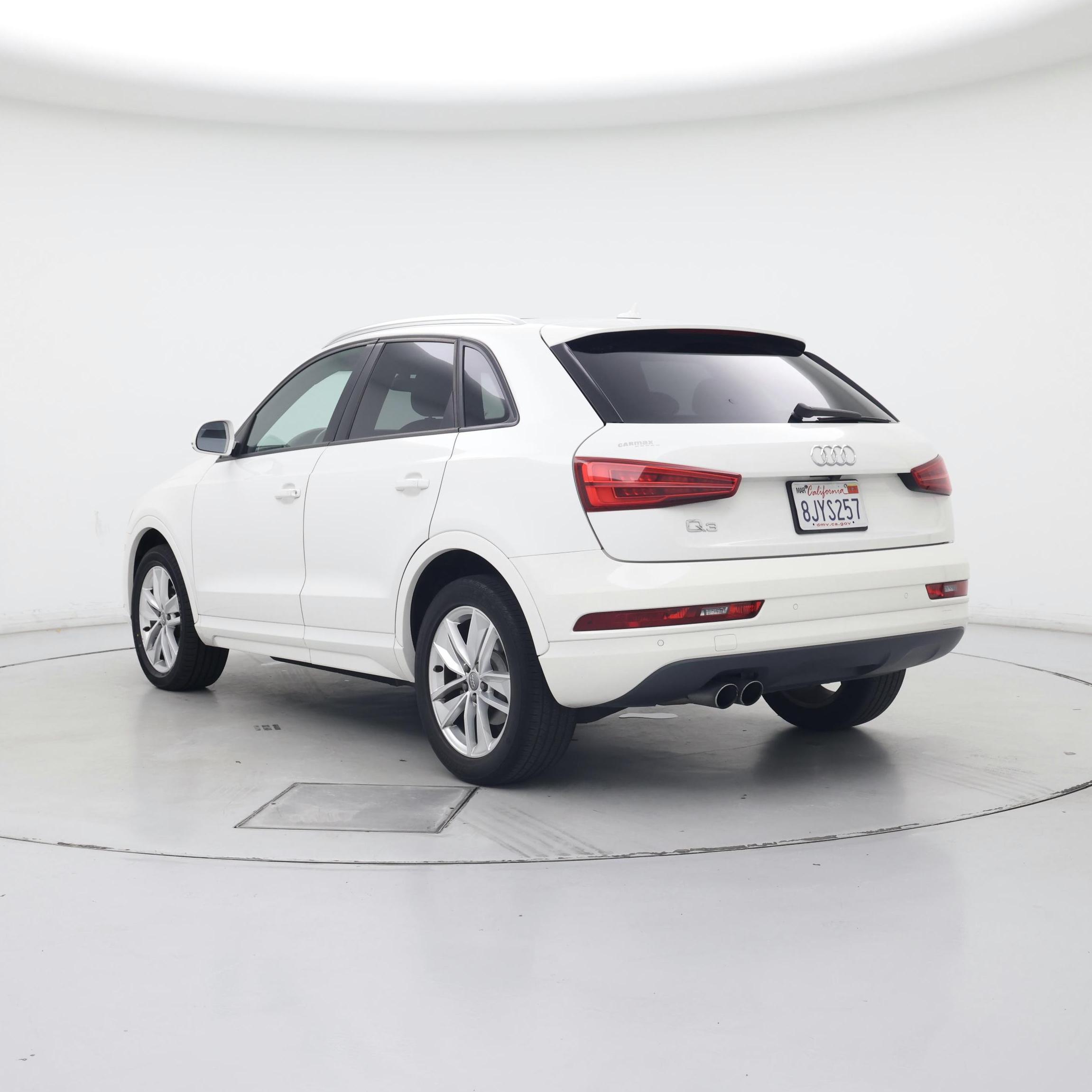 Thumbnail: 2018 Audi Q3 - 2