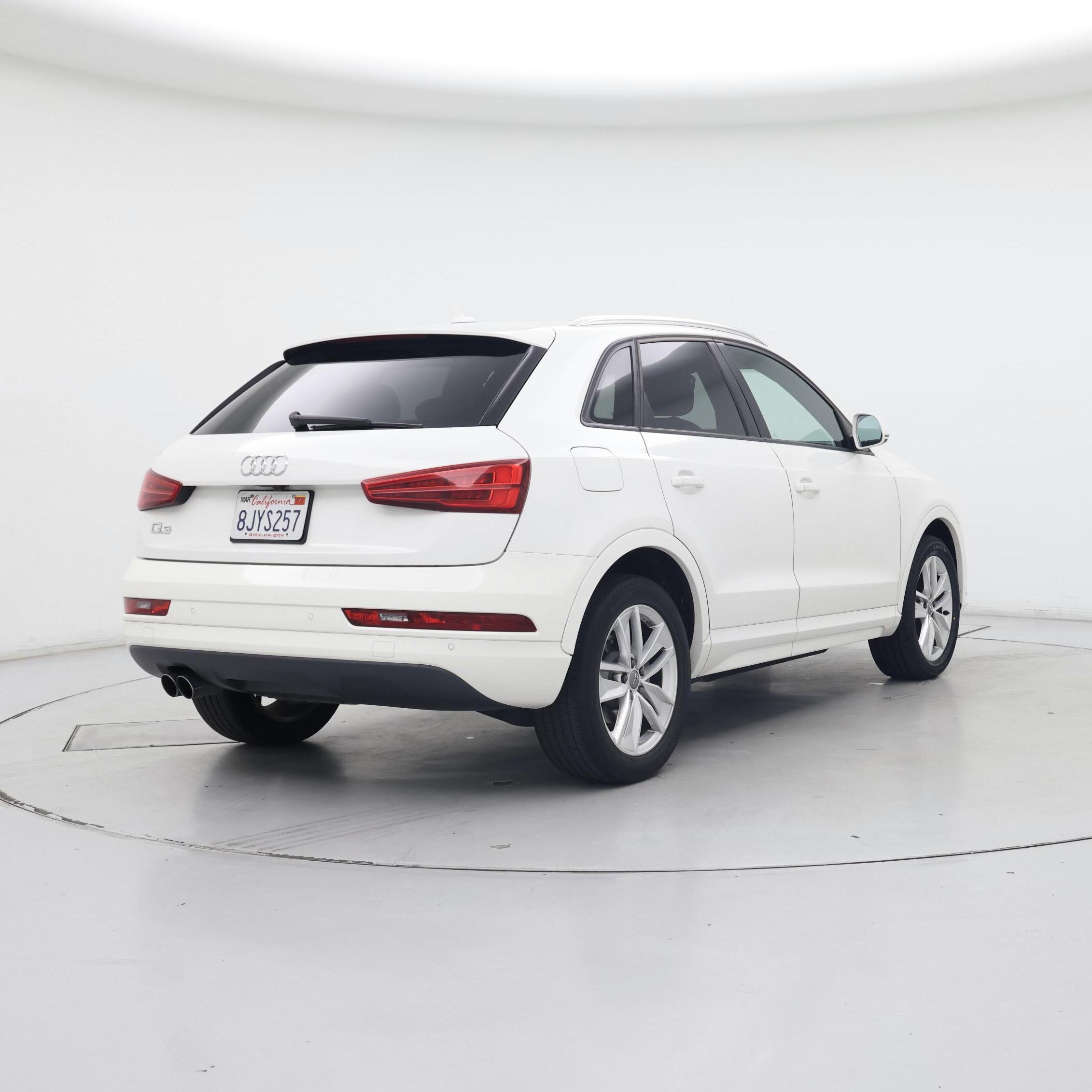 Thumbnail: 2018 Audi Q3 - 8