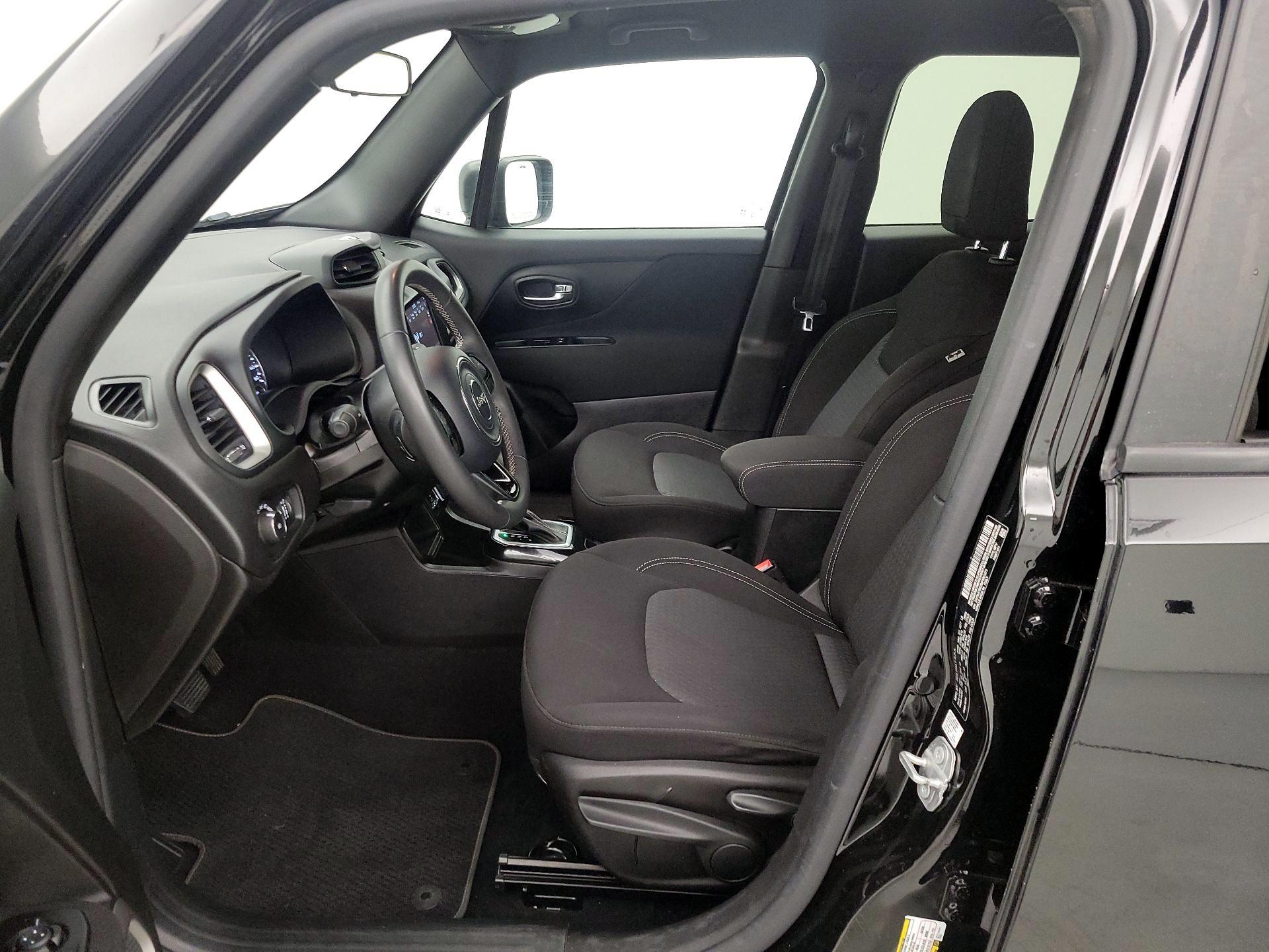 Thumbnail: 2021 Jeep Renegade - 11