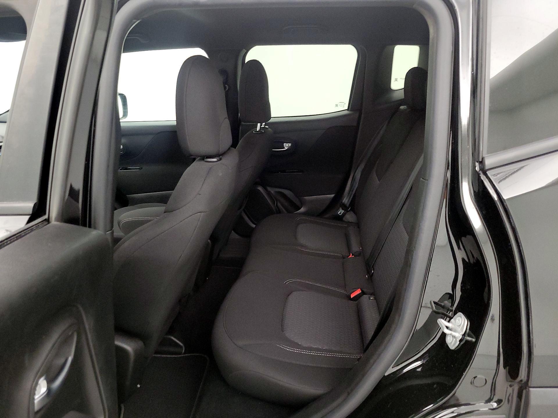 Thumbnail: 2021 Jeep Renegade - 19