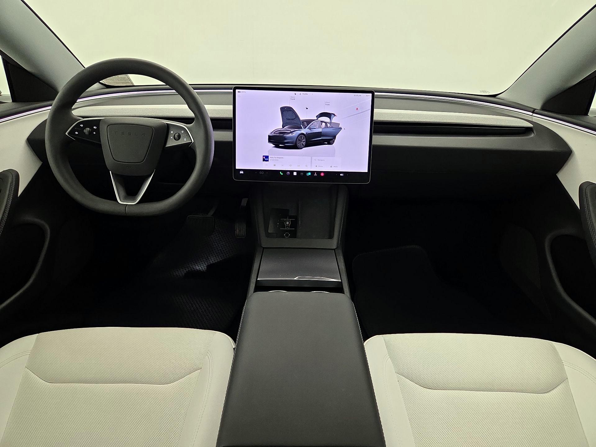 Thumbnail: 2025 Tesla Model 3 - 9