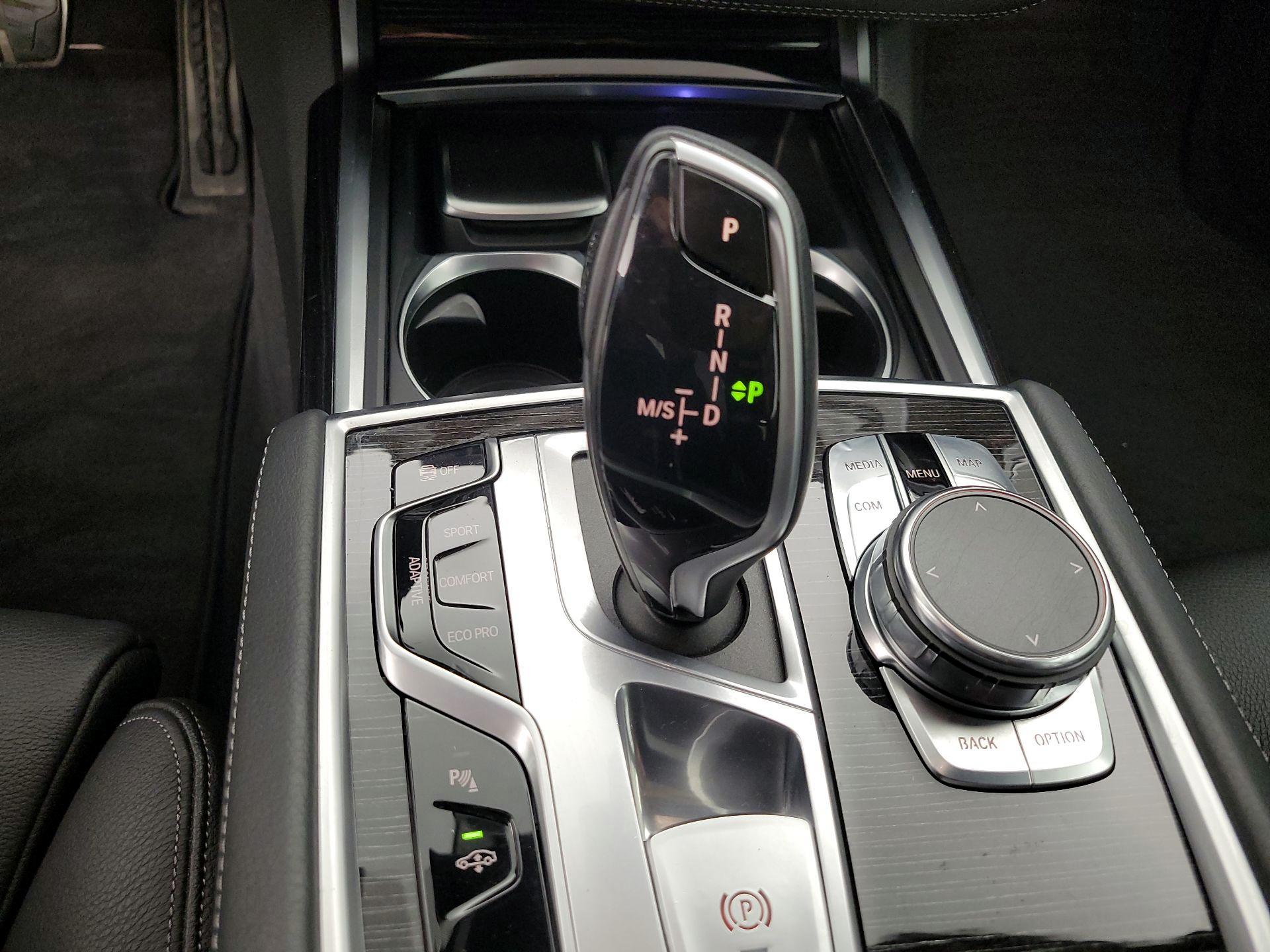 Thumbnail: 2019 BMW 7 Series - 16