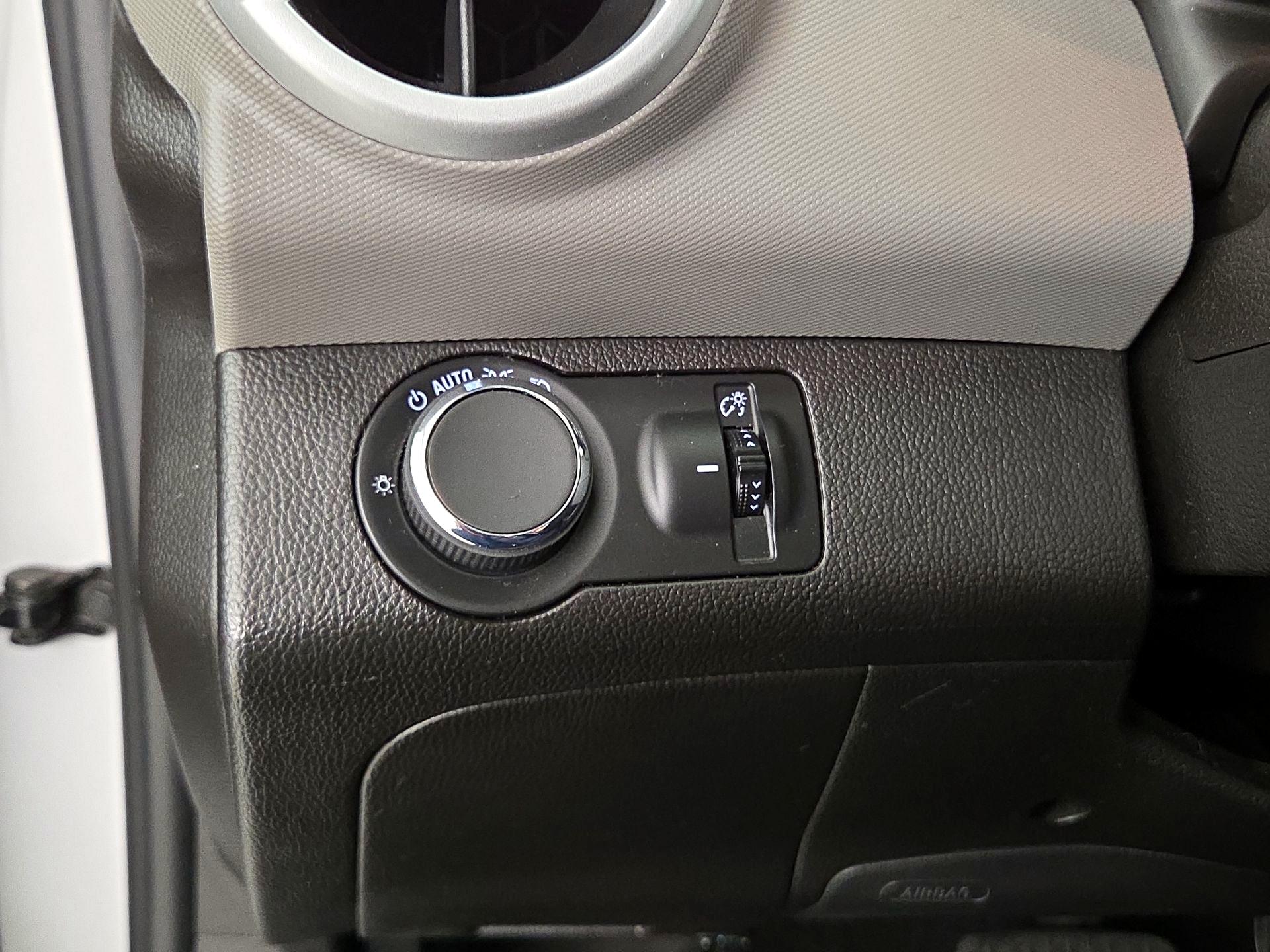 Thumbnail: 2020 Chevrolet Sonic - 13