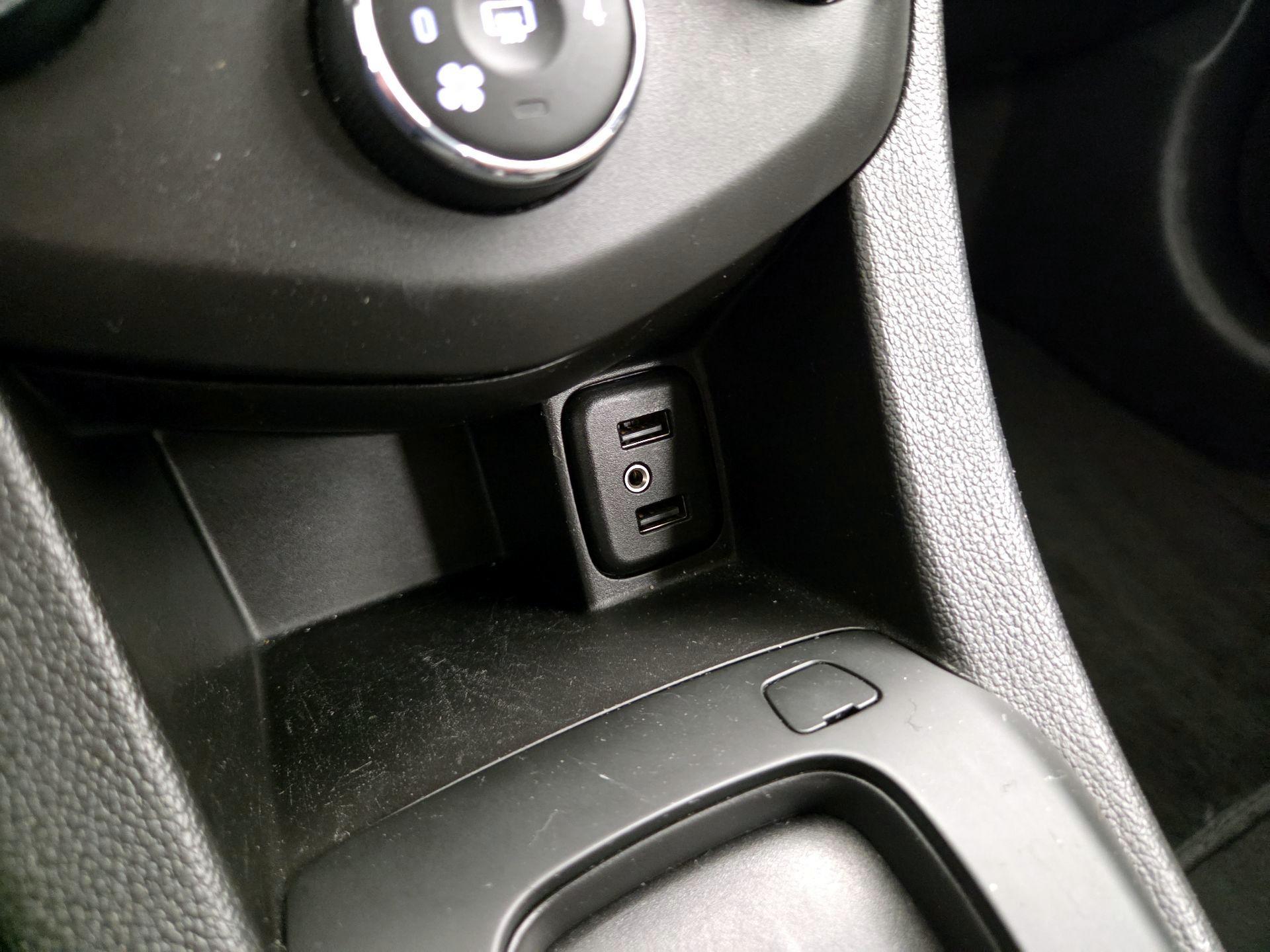 Thumbnail: 2020 Chevrolet Sonic - 18