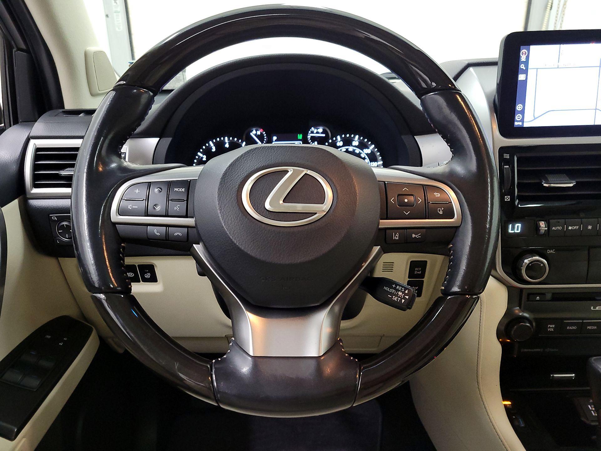 Thumbnail: 2022 Lexus GX - 10