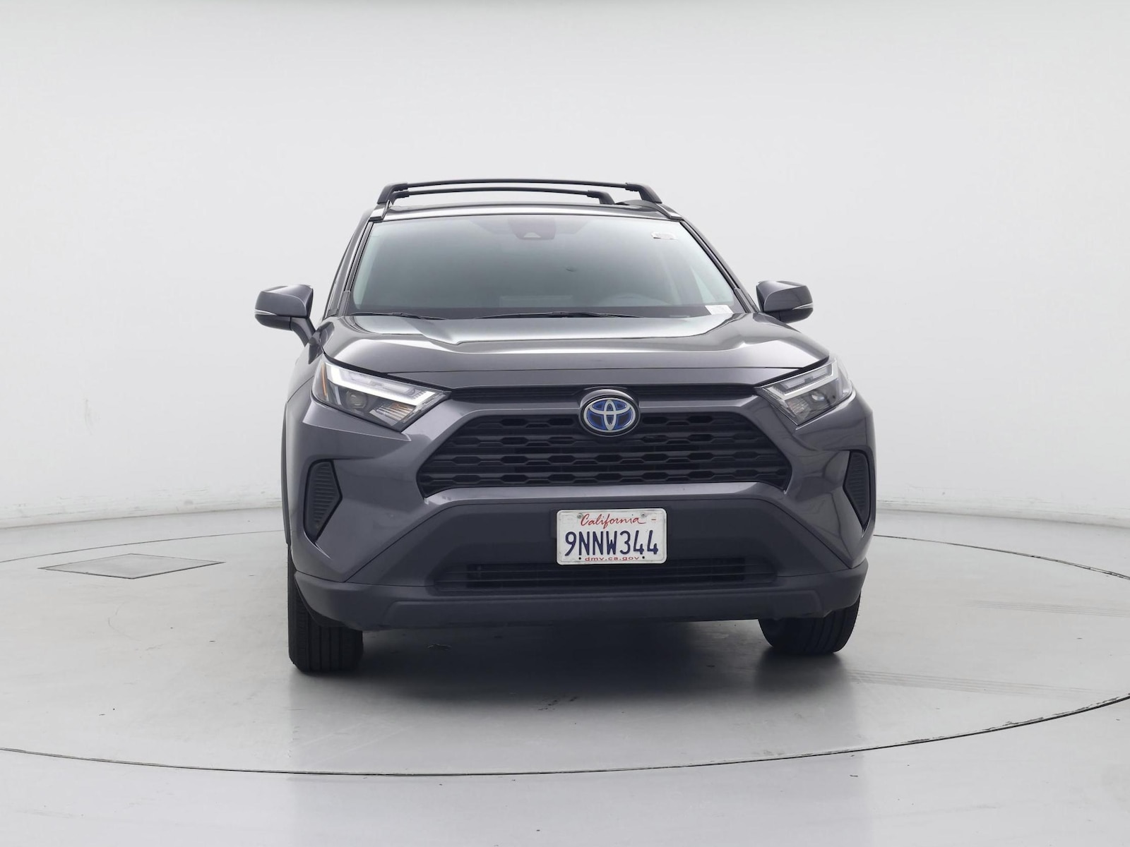 2024 Toyota RAV4 XLE - Photo 6