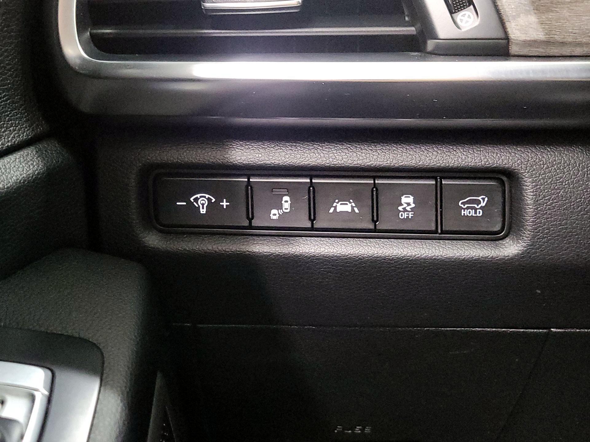 Thumbnail: 2021 Kia Telluride - 11