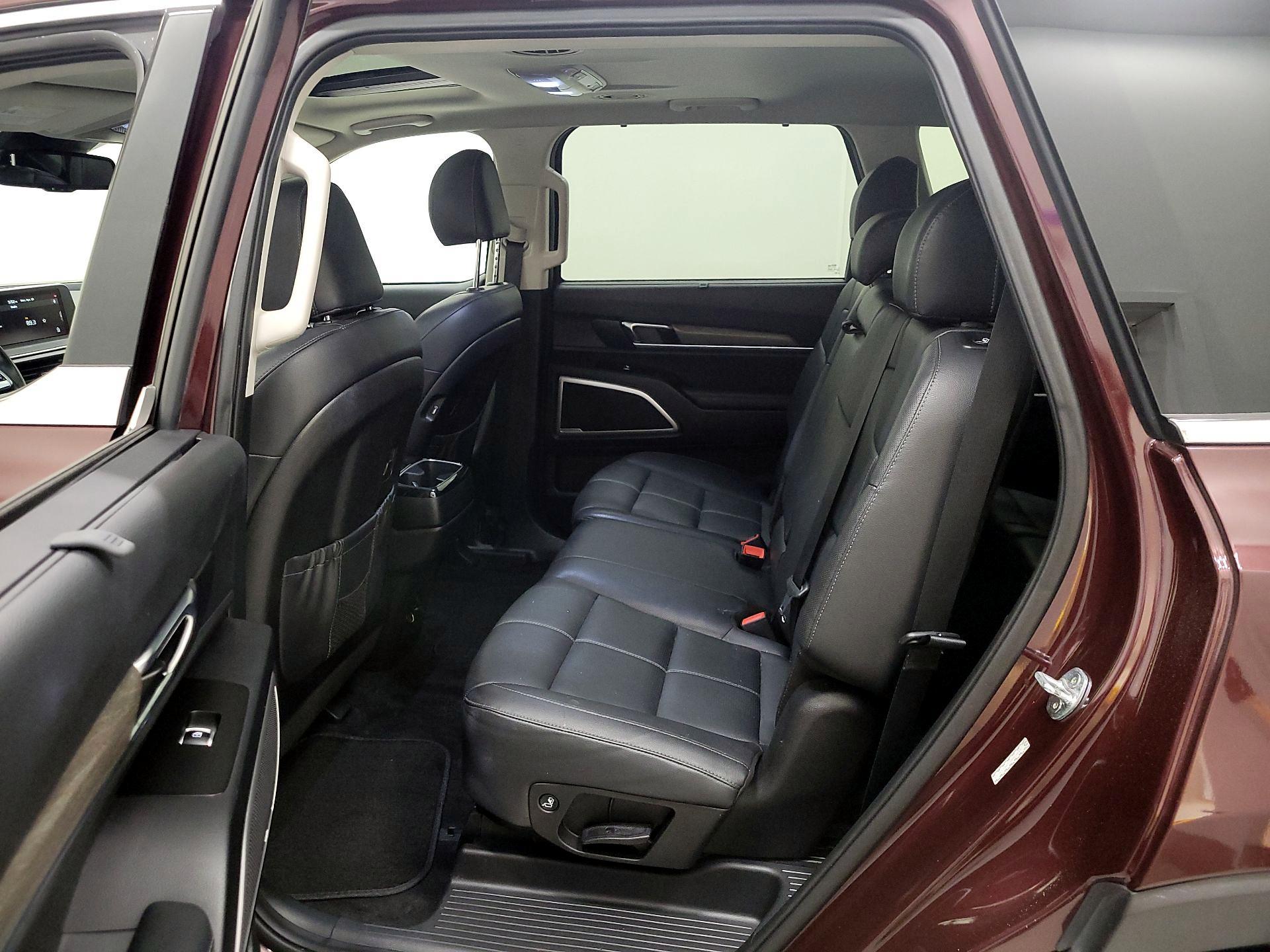 Thumbnail: 2021 Kia Telluride - 19