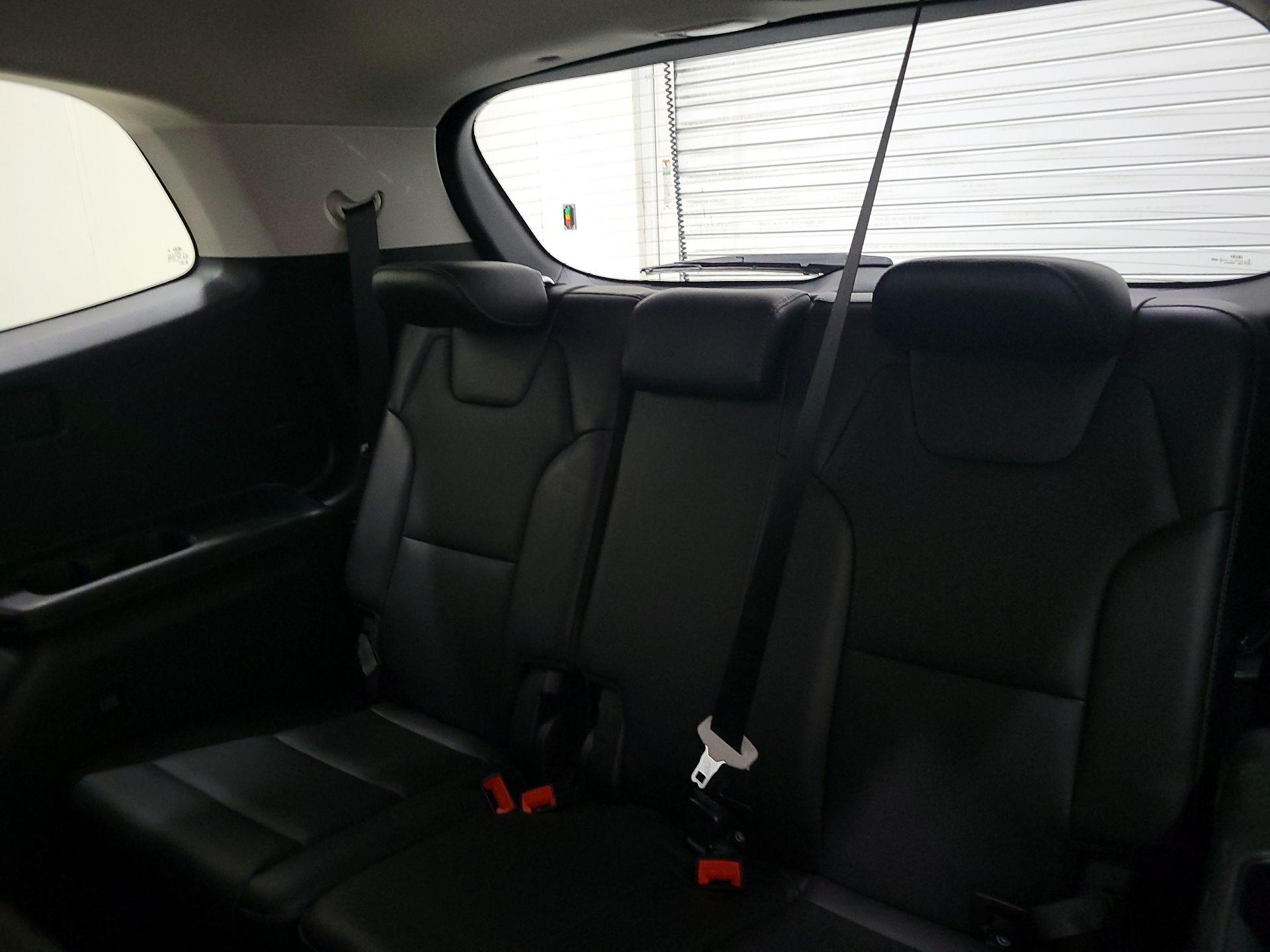 Thumbnail: 2021 Kia Telluride - 20