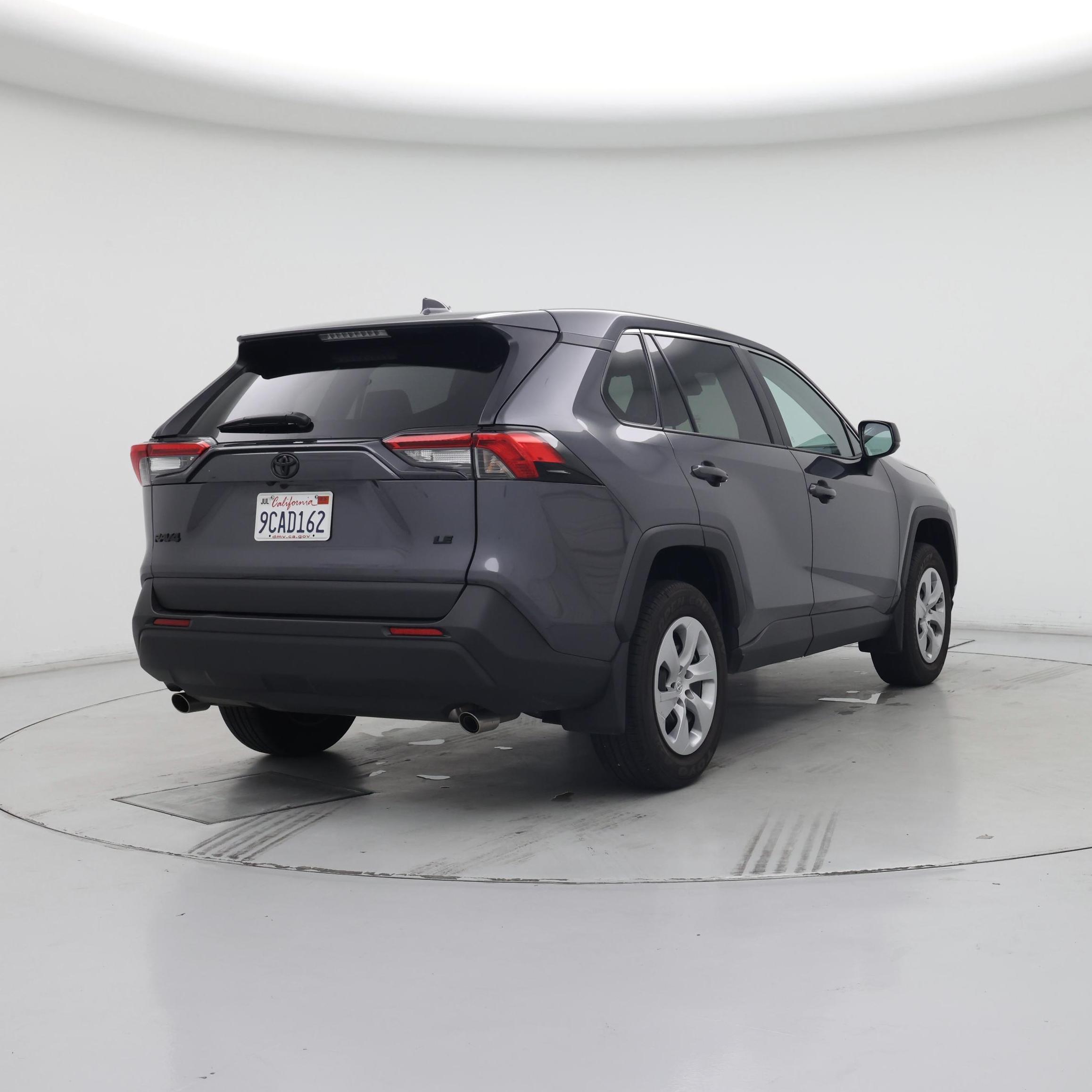 Thumbnail: 2022 Toyota RAV4 - 8