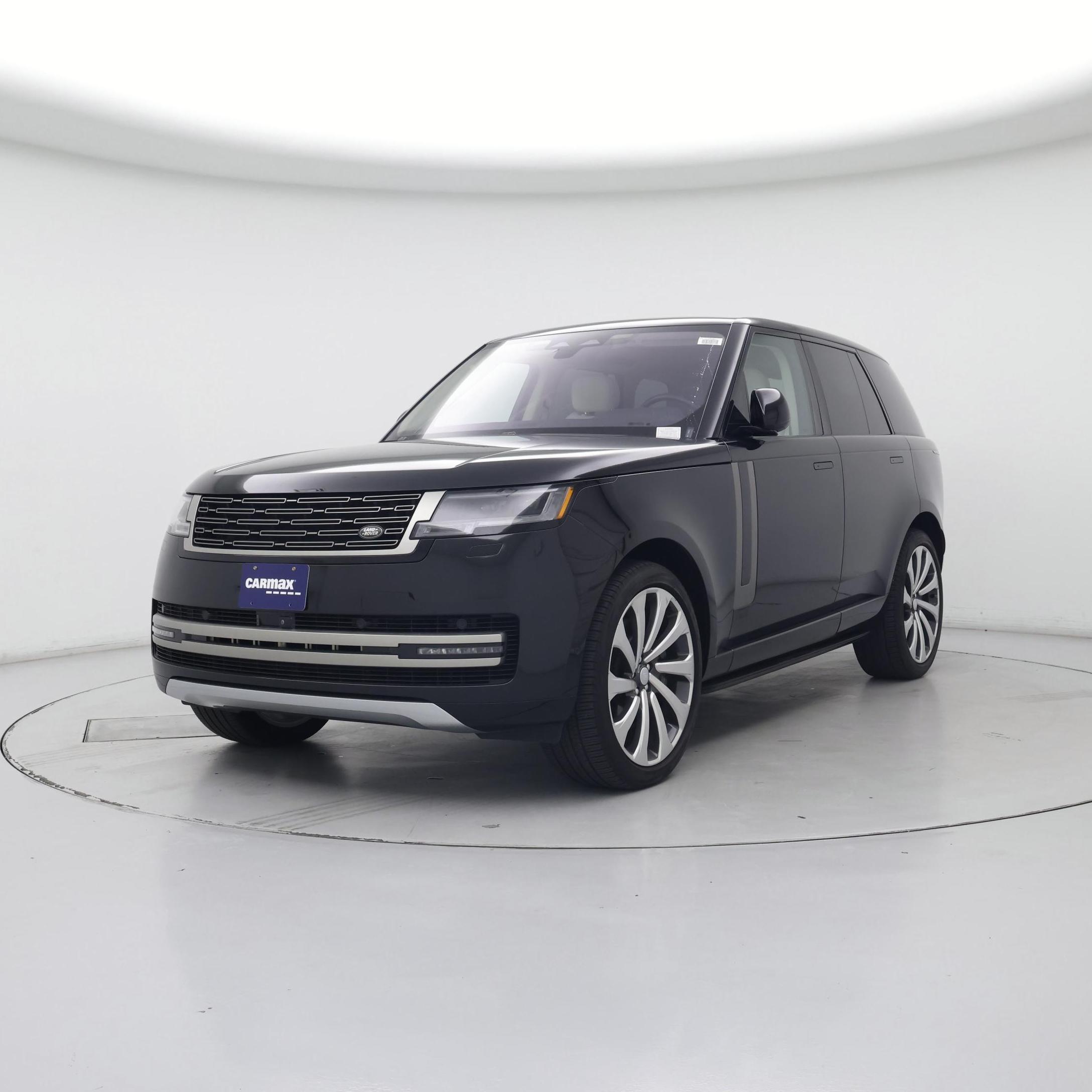 Thumbnail: 2023 Land Rover Range Rover - 4