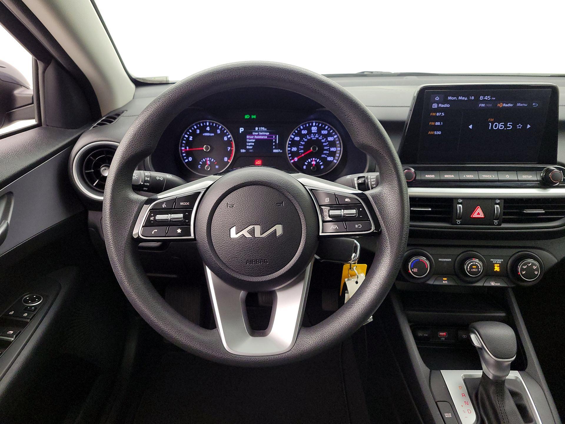 Thumbnail: 2024 Kia Forte - 10