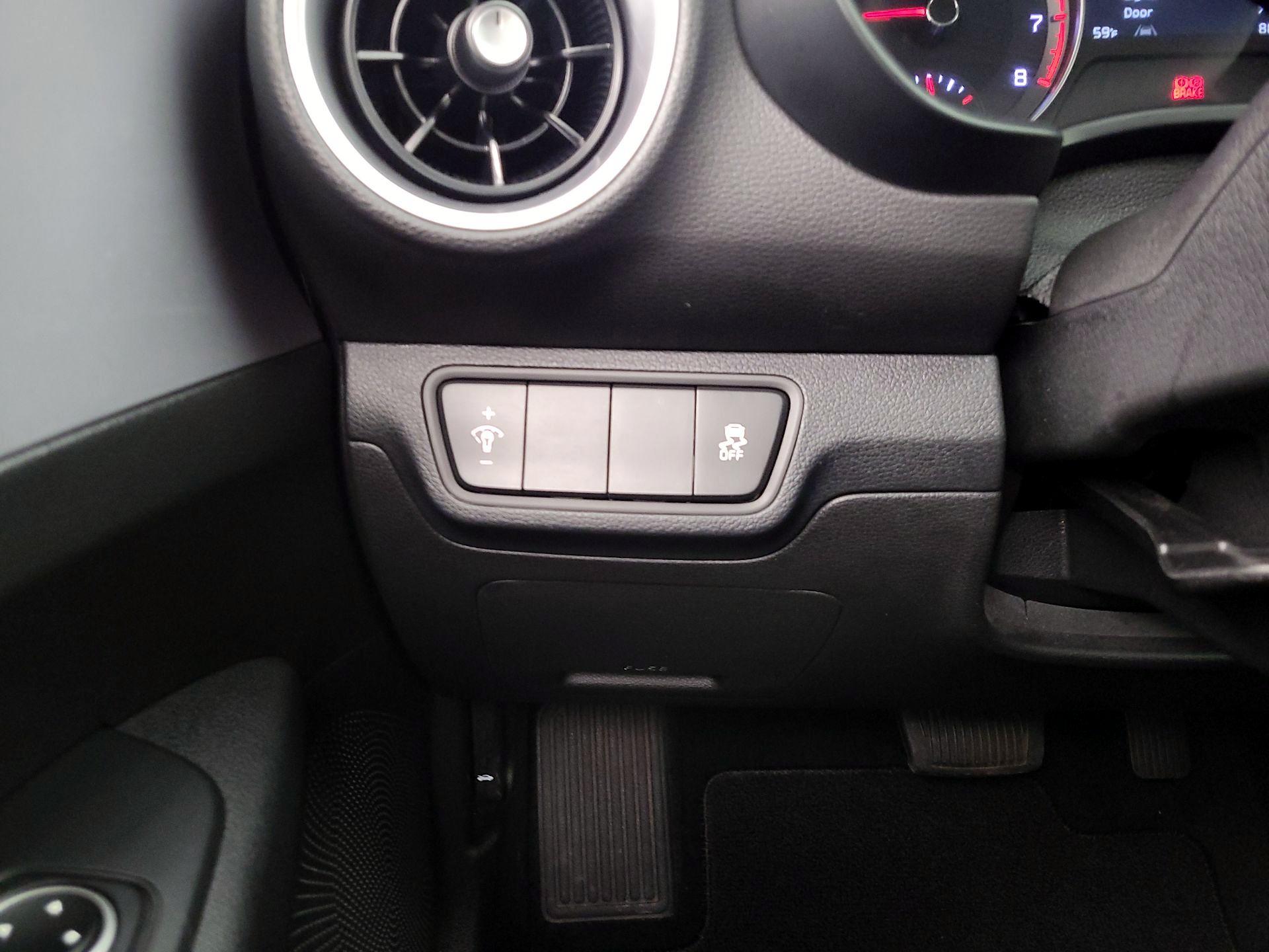 Thumbnail: 2024 Kia Forte - 13