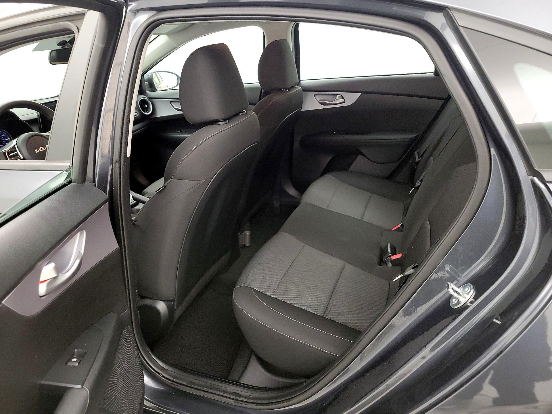 Thumbnail: 2024 Kia Forte - 19
