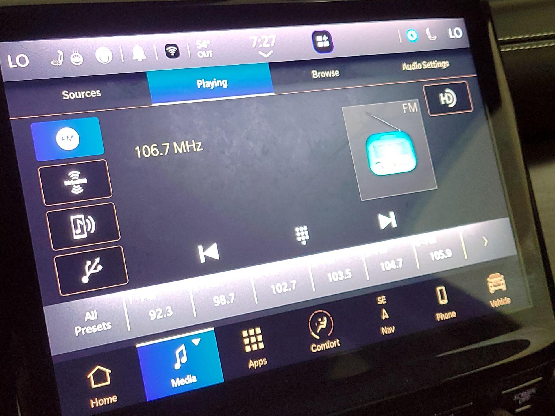 Thumbnail: 2023 Jeep Grand Cherokee - 16