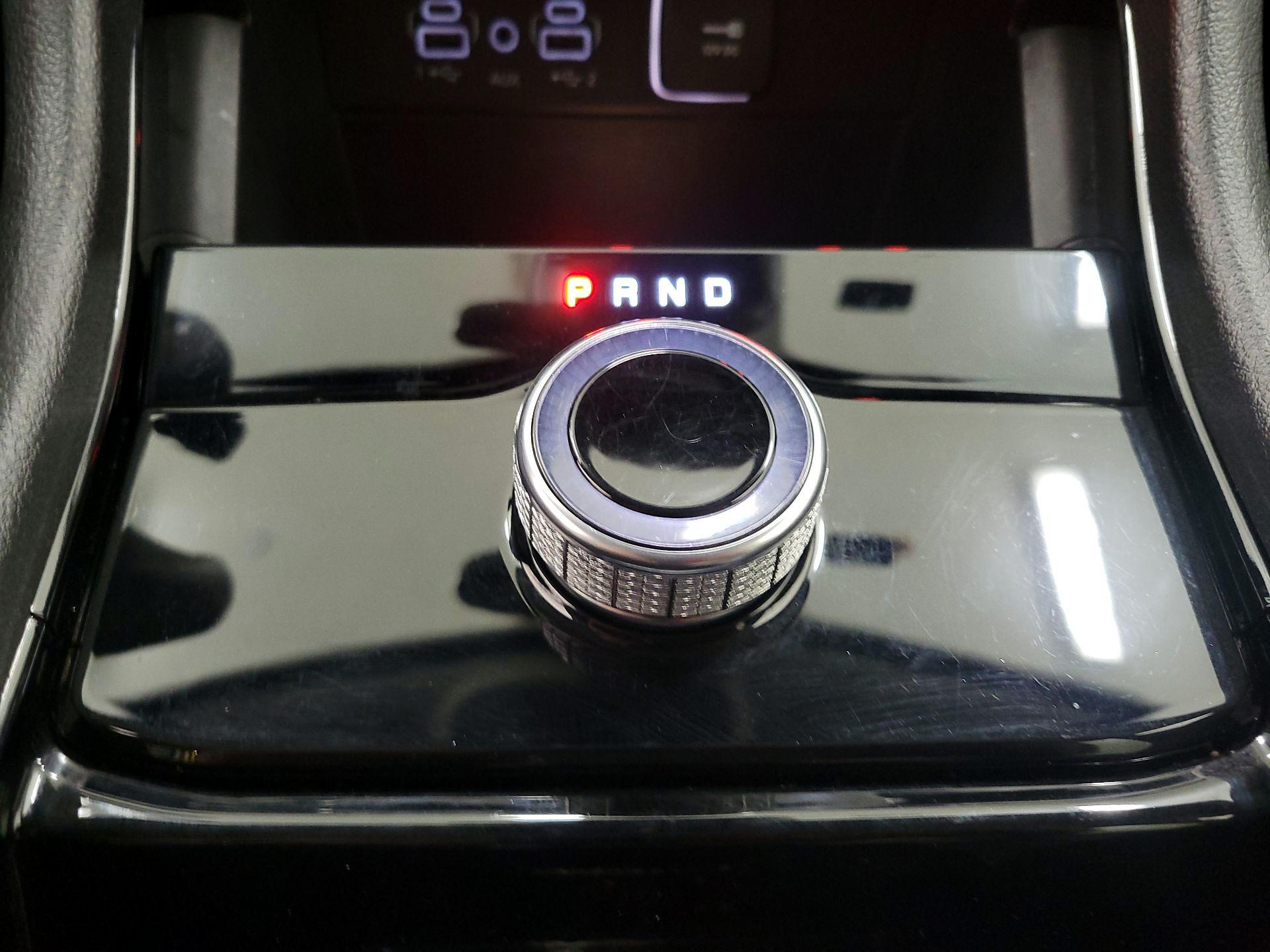 Thumbnail: 2023 Jeep Grand Cherokee - 18