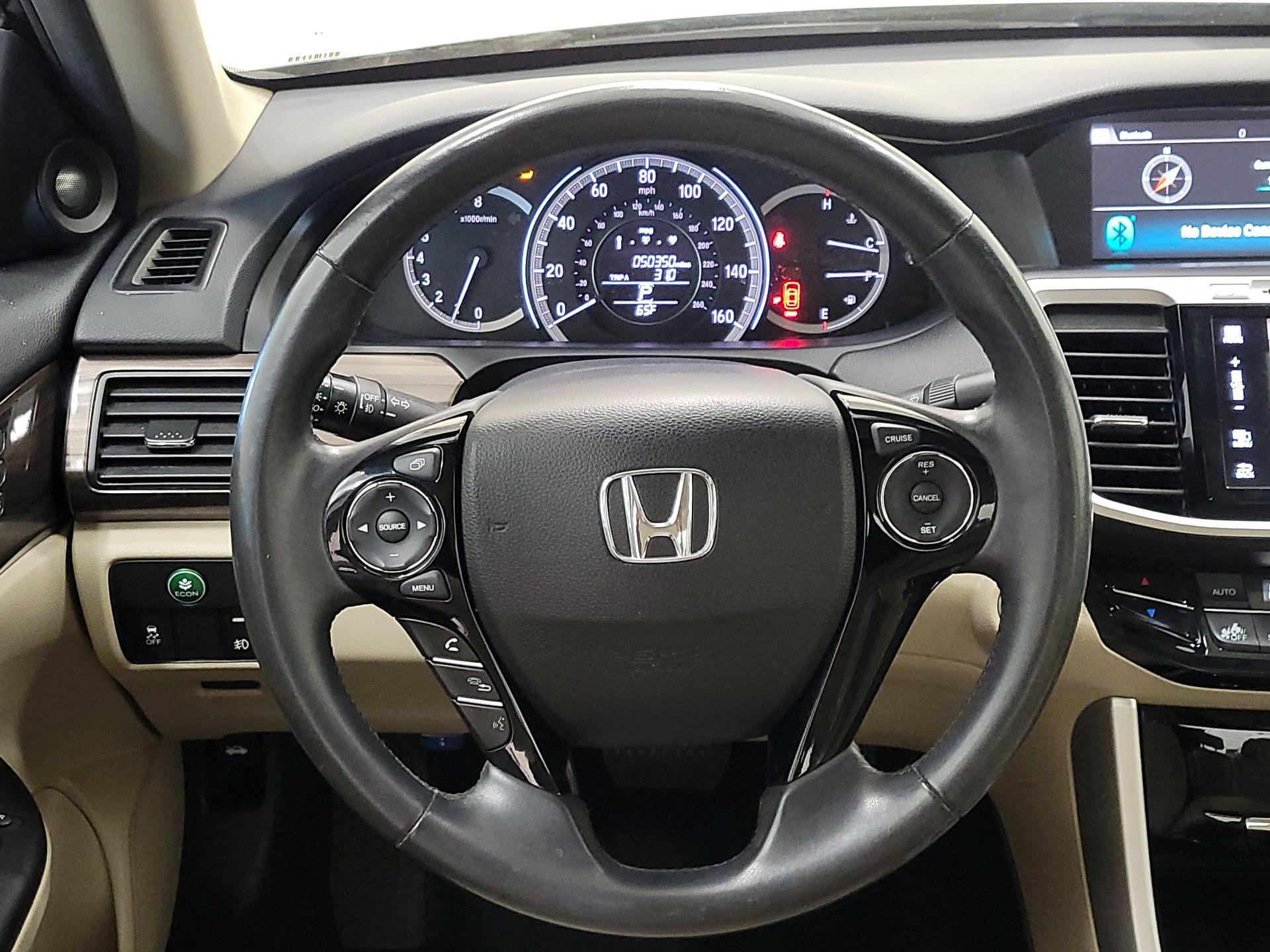 Thumbnail: 2016 Honda Accord - 10