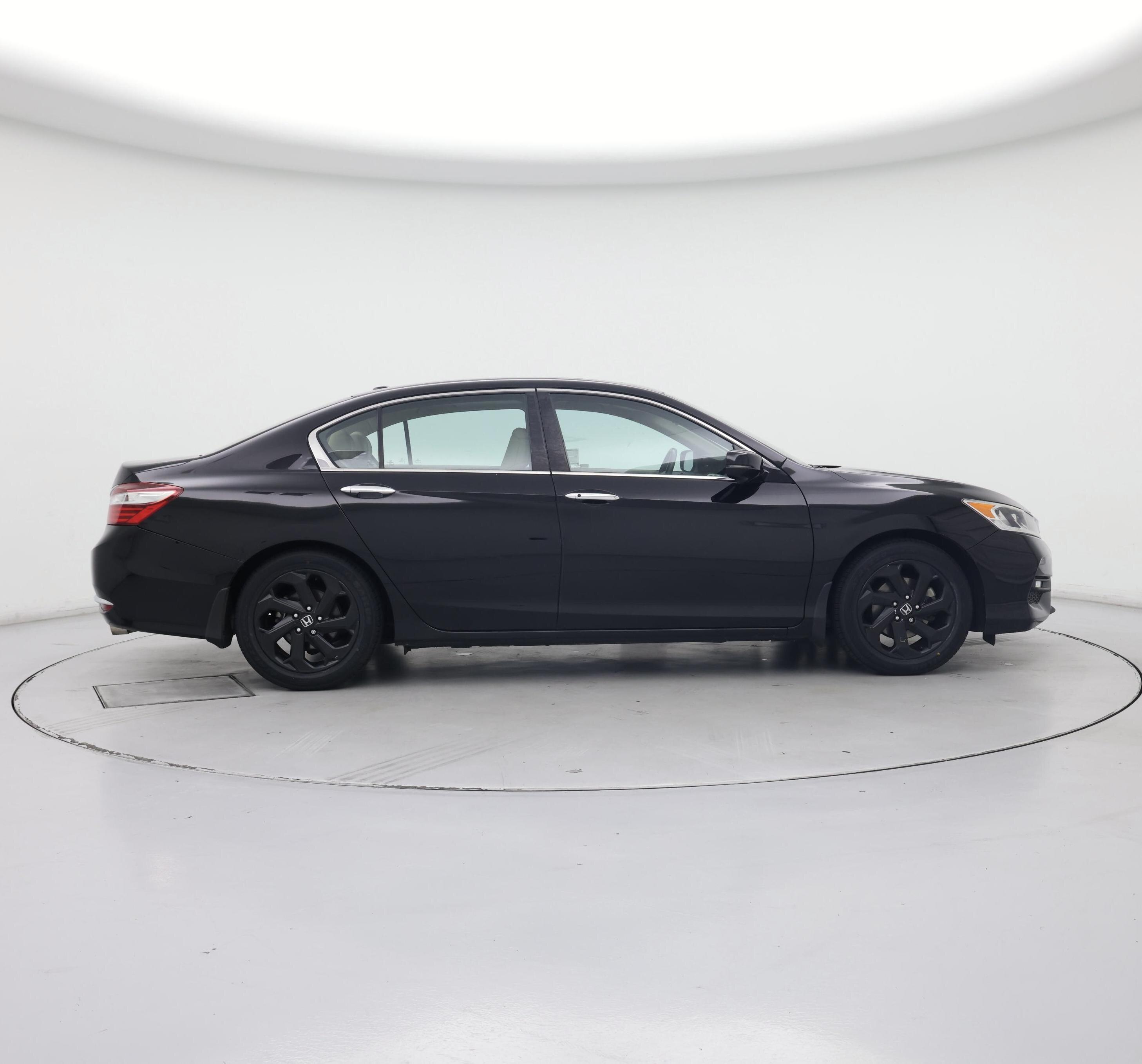 Thumbnail: 2016 Honda Accord - 7
