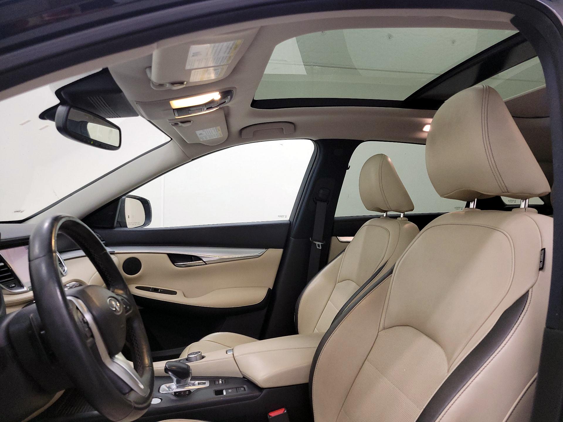 Thumbnail: 2019 INFINITI QX50 - 20