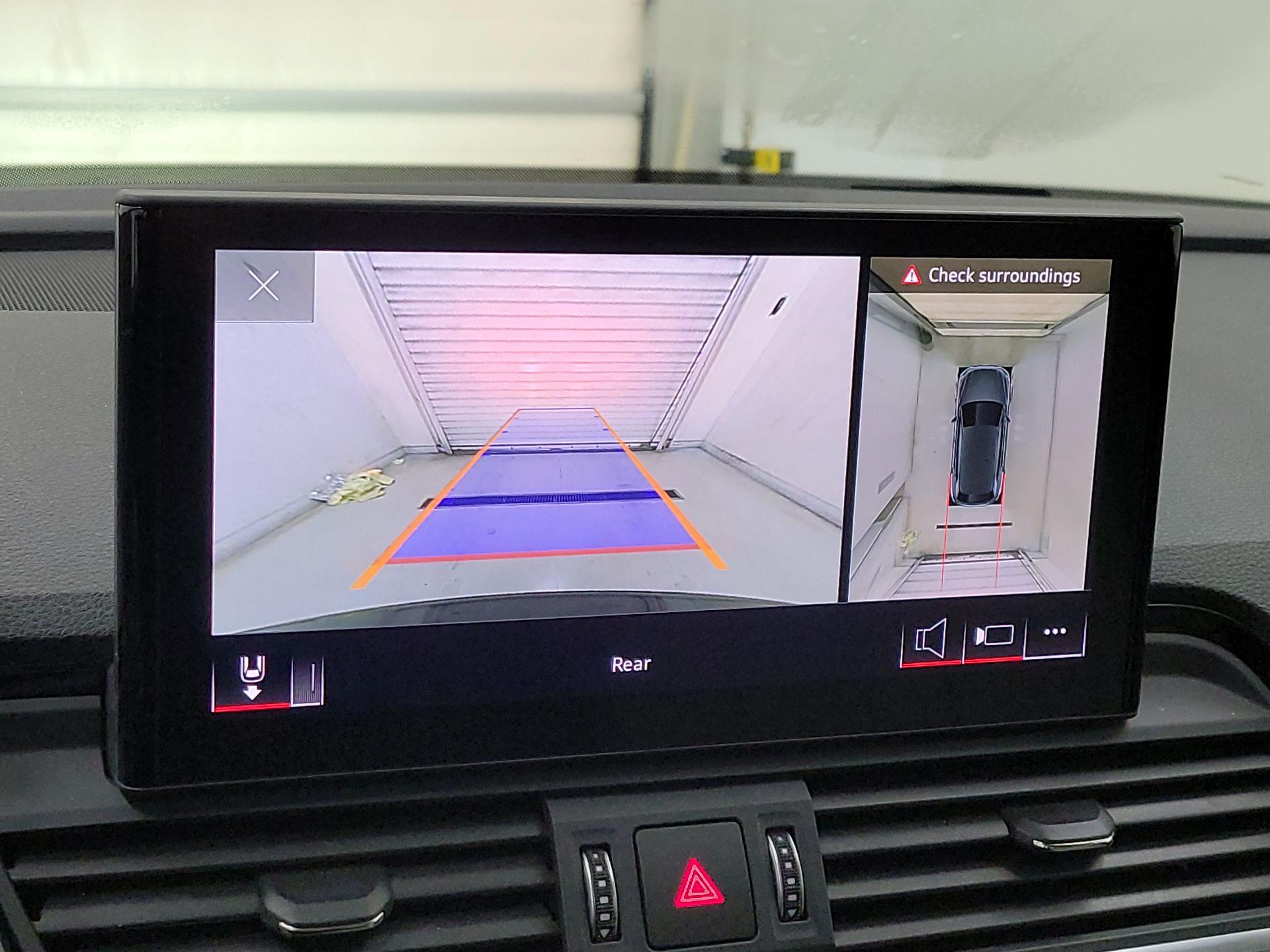 Thumbnail: 2021 Audi Q5 - 15