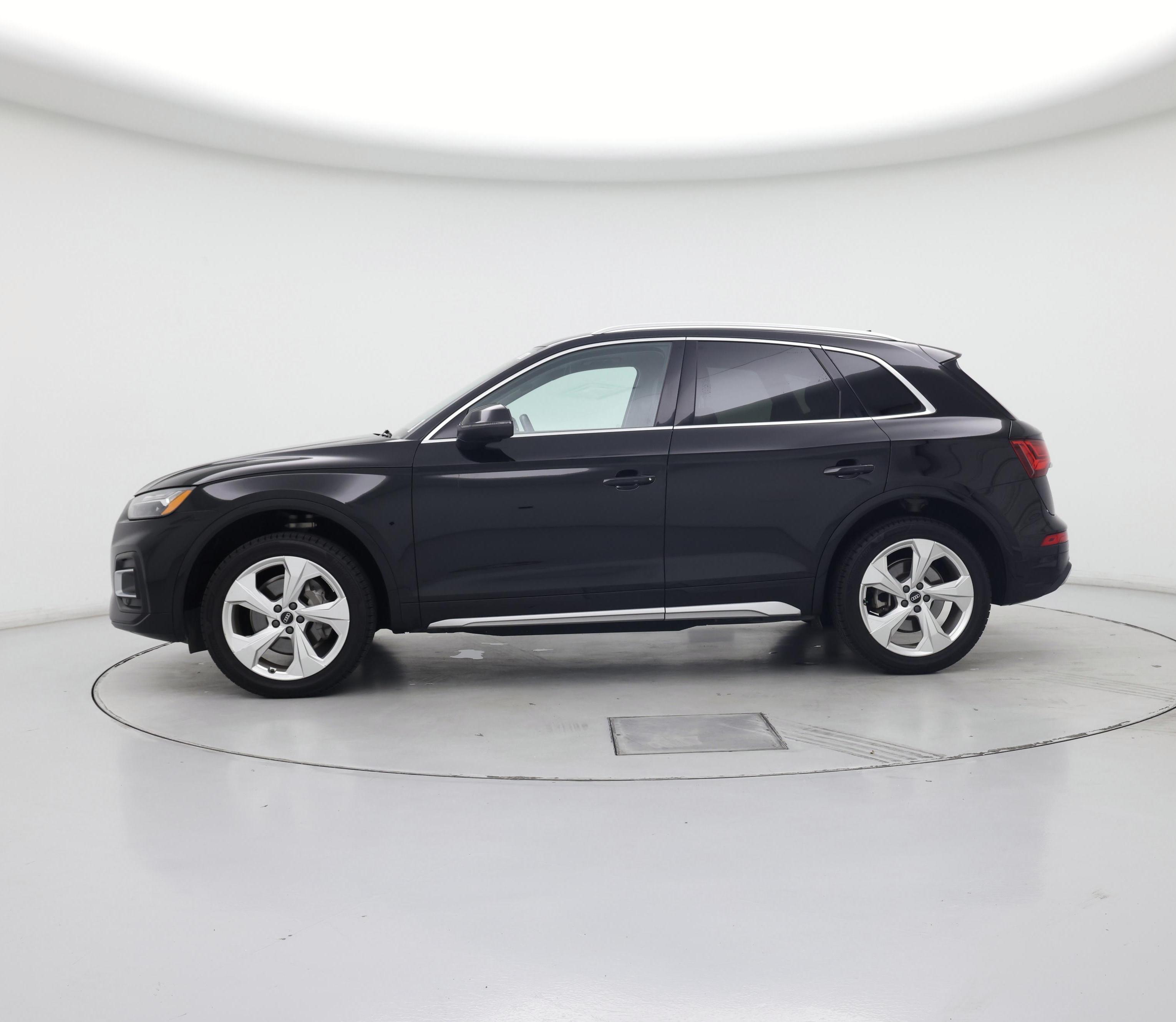 Thumbnail: 2021 Audi Q5 - 3