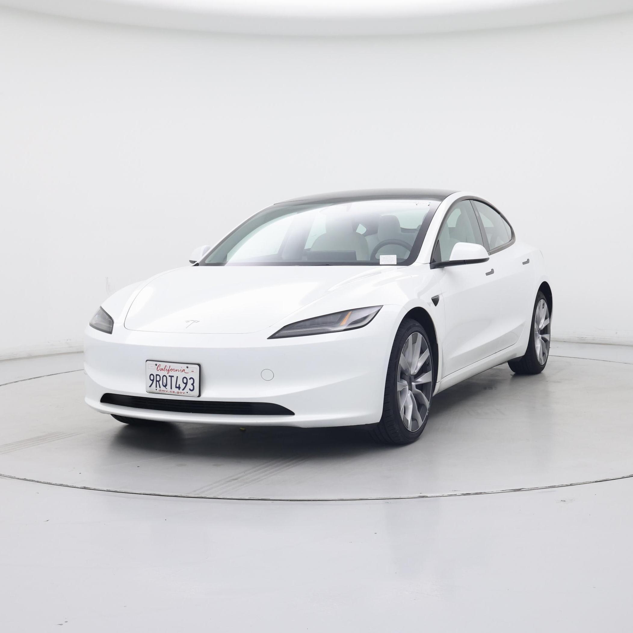 Thumbnail: 2025 Tesla Model 3 - 4