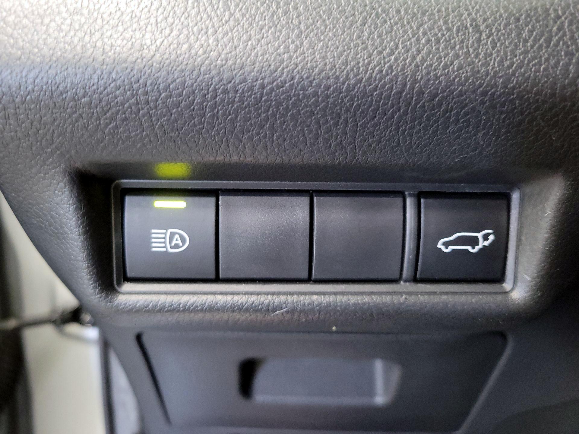 Thumbnail: 2024 Toyota Highlander - 13