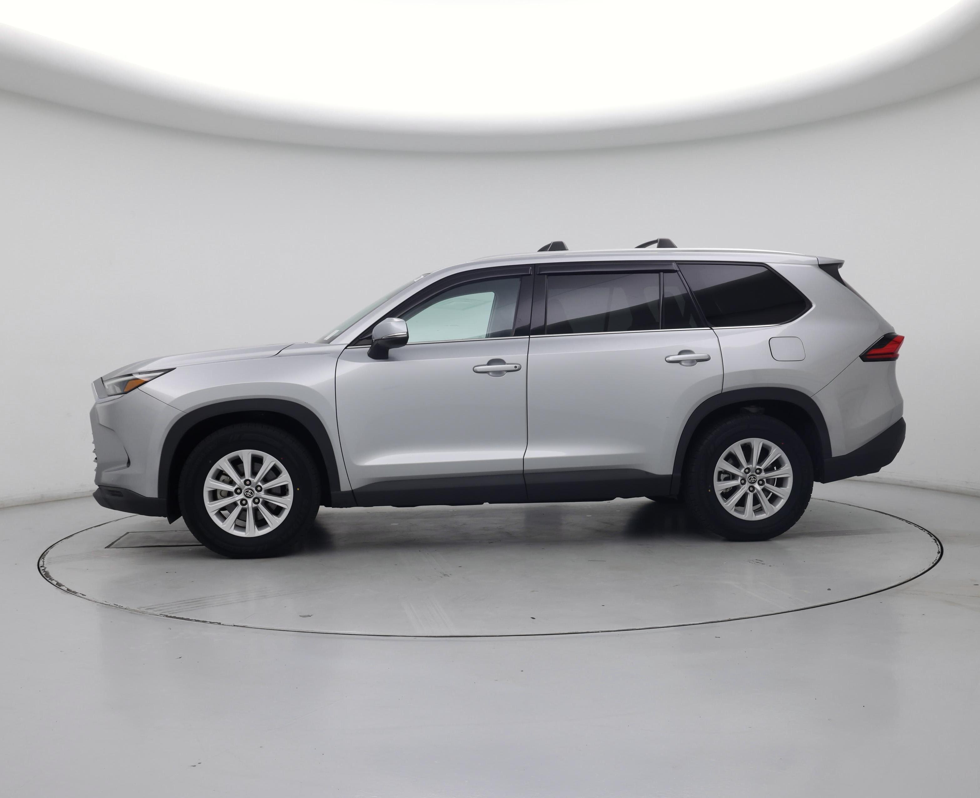 Thumbnail: 2024 Toyota Highlander - 3