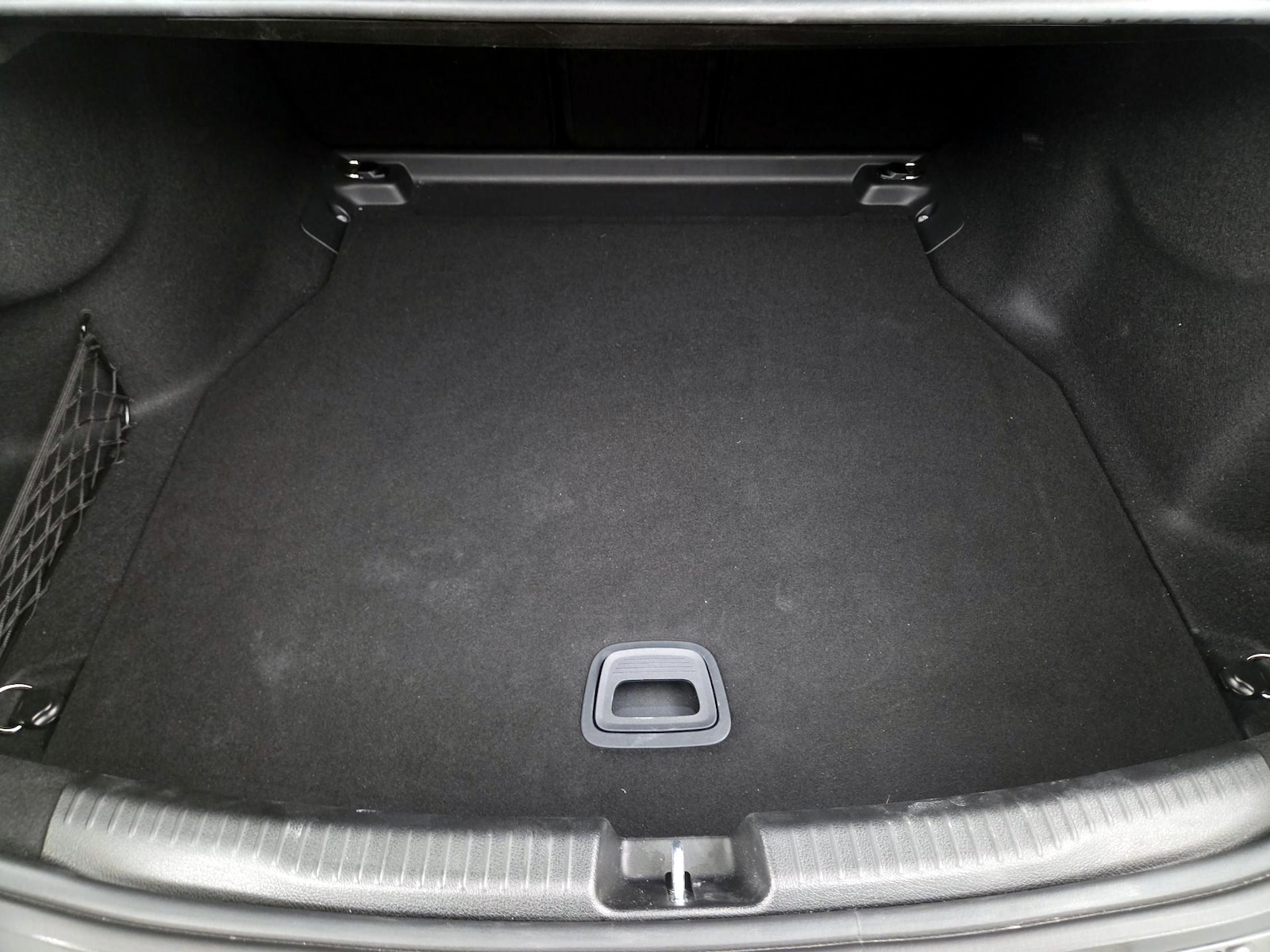 2024 Mercedes-Benz C-Class Sedan C 300 - Photo 22