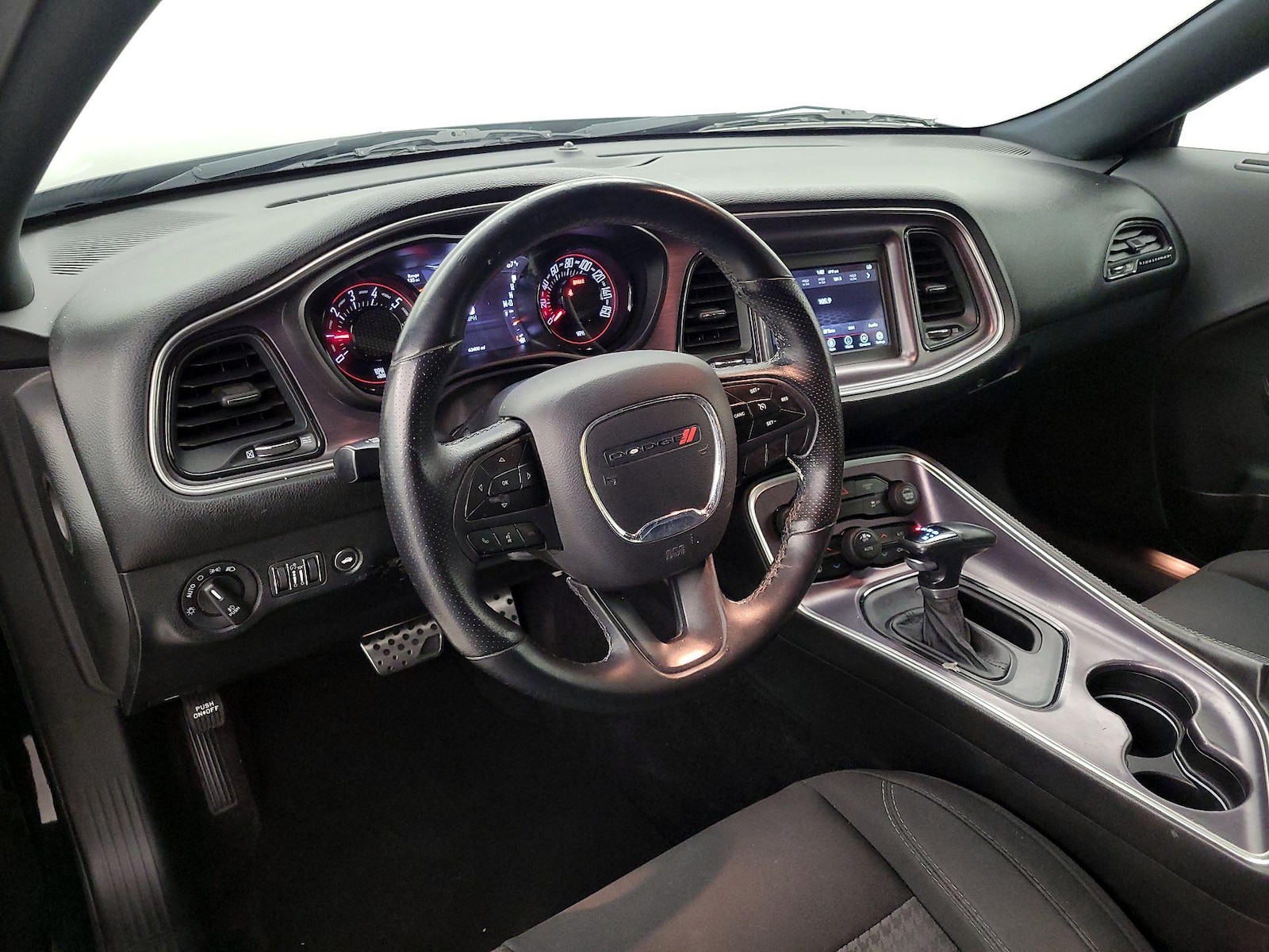 Apple CarPlay® & Android Auto™