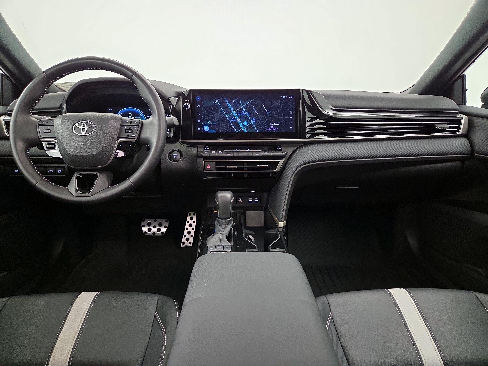 Thumbnail: 2025 Toyota Camry - 9