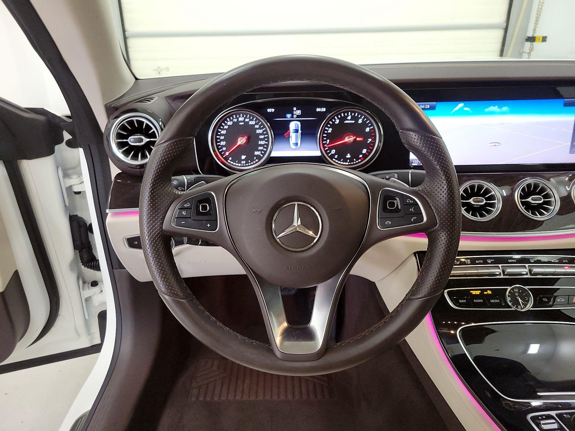 Thumbnail: 2018 Mercedes-Benz E-Class - 10