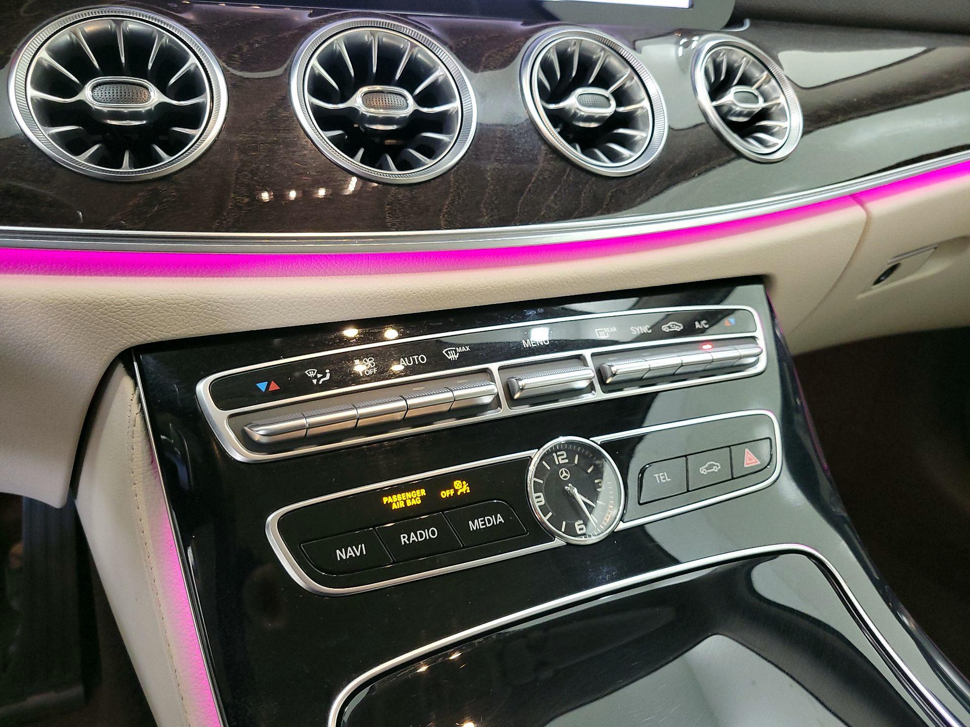 Thumbnail: 2018 Mercedes-Benz E-Class - 17