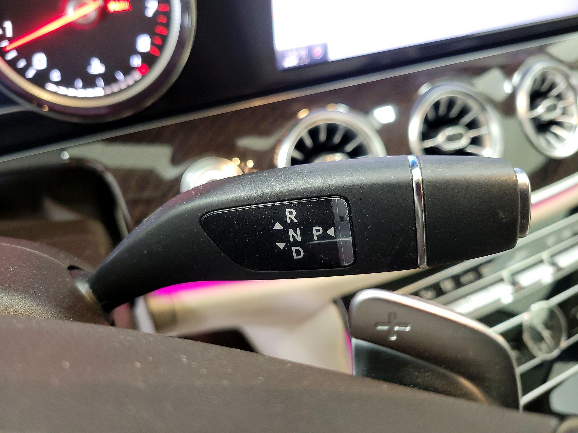 Thumbnail: 2018 Mercedes-Benz E-Class - 18