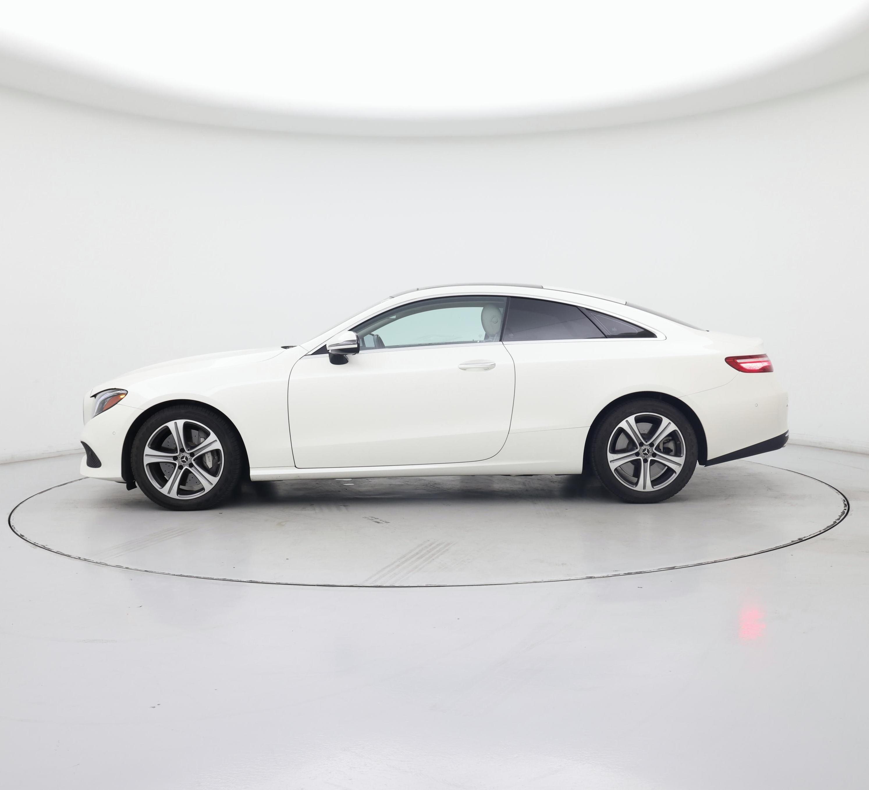 Thumbnail: 2018 Mercedes-Benz E-Class - 3