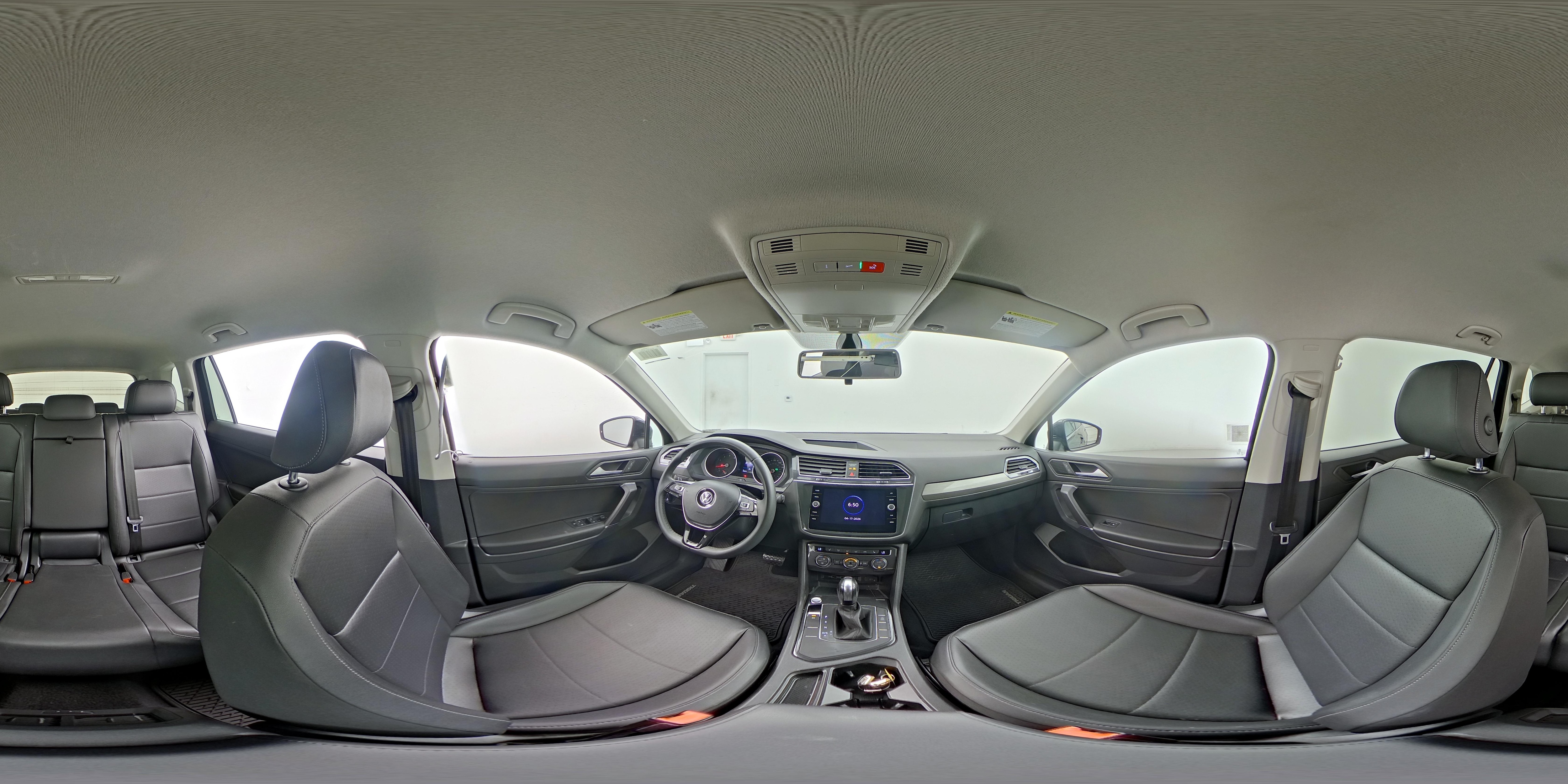 2020 Volkswagen Tiguan SEL - Photo 23