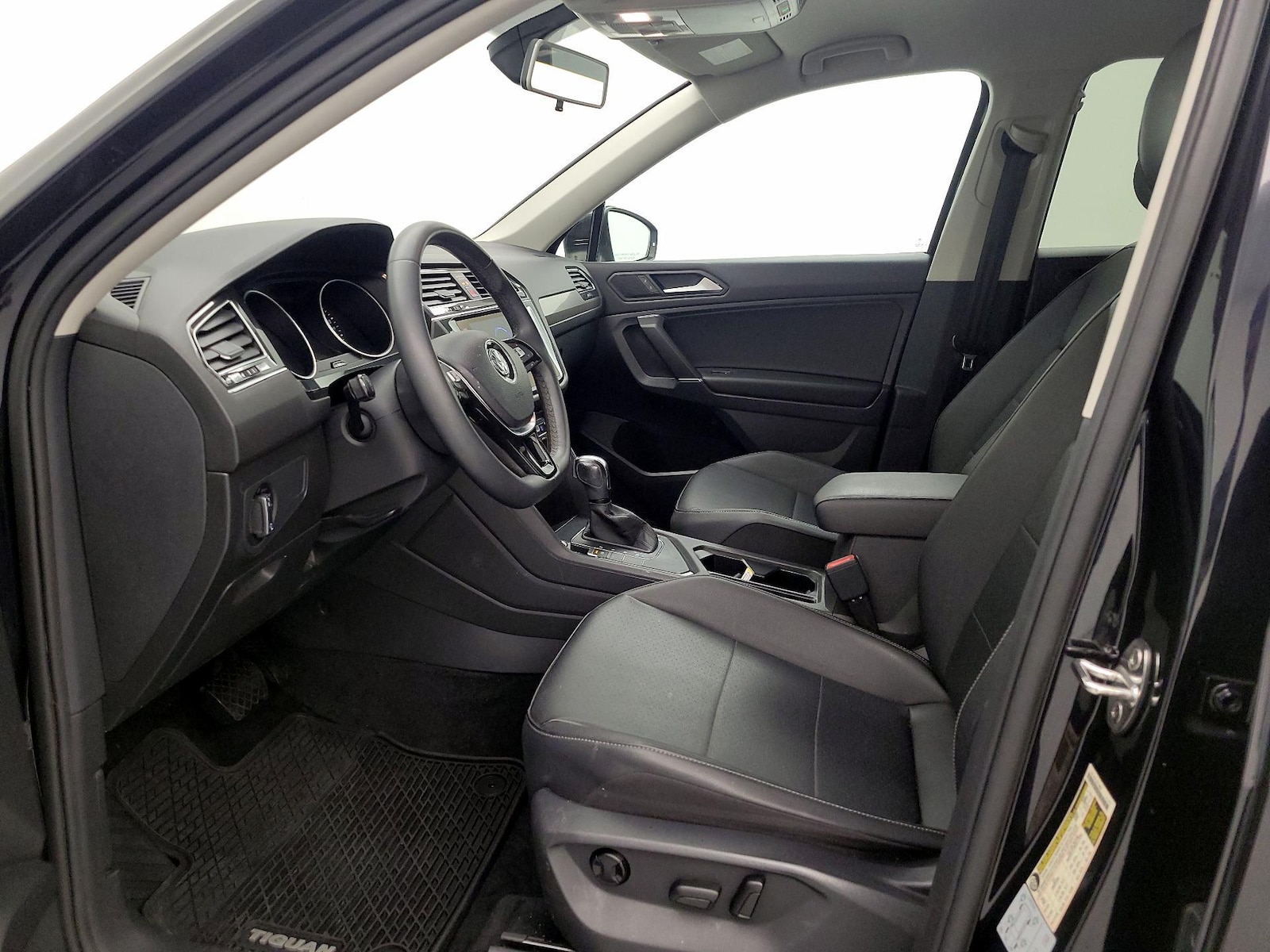 2020 Volkswagen Tiguan SEL - Photo 10