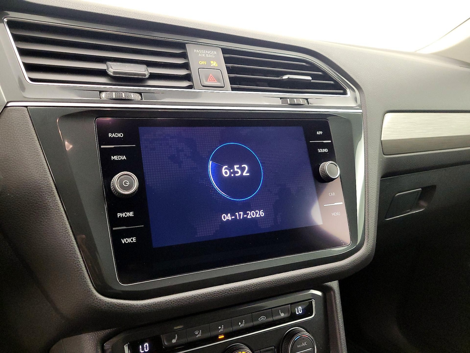 2020 Volkswagen Tiguan SEL - Photo 14