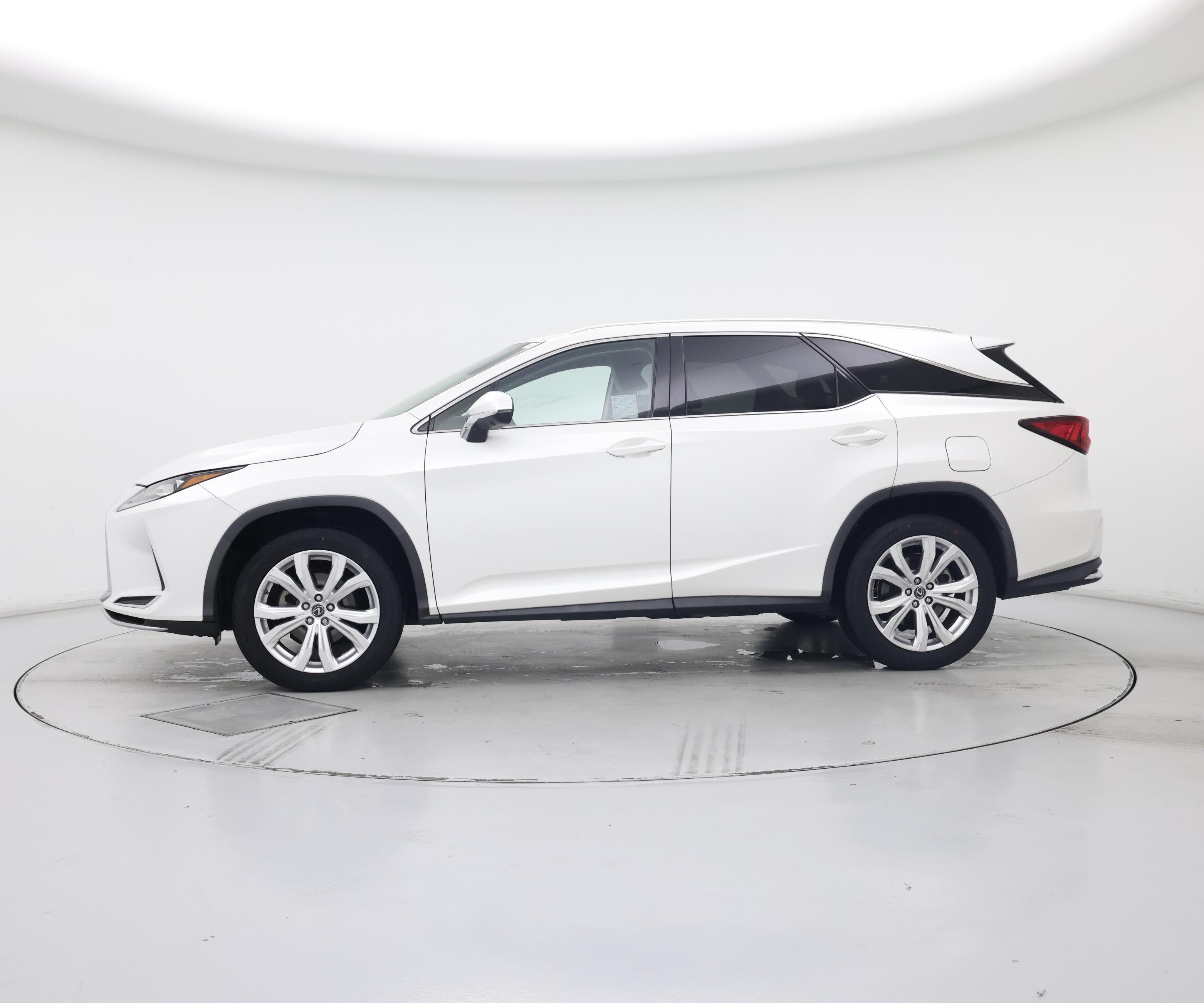 Thumbnail: 2021 Lexus RX - 3