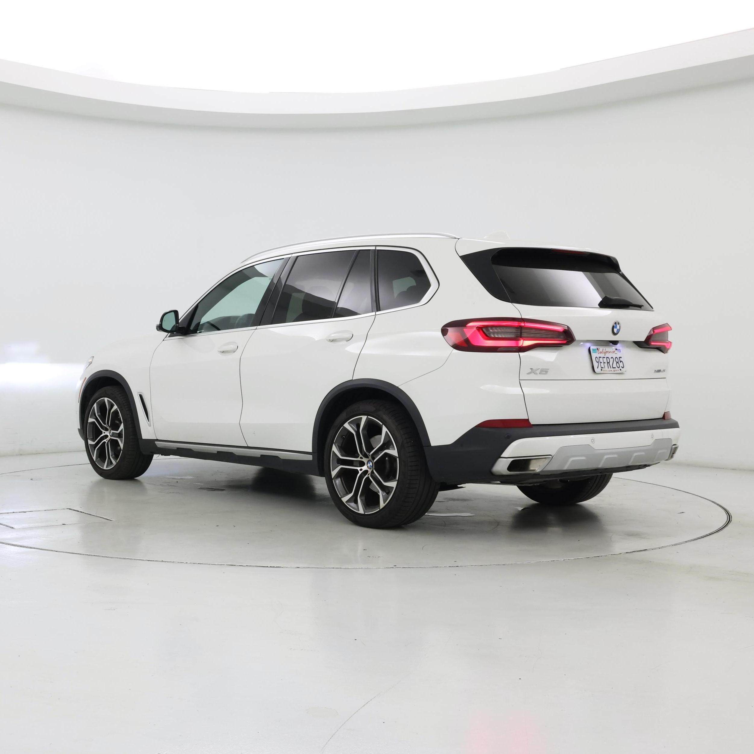 Thumbnail: 2023 BMW X5 - 2