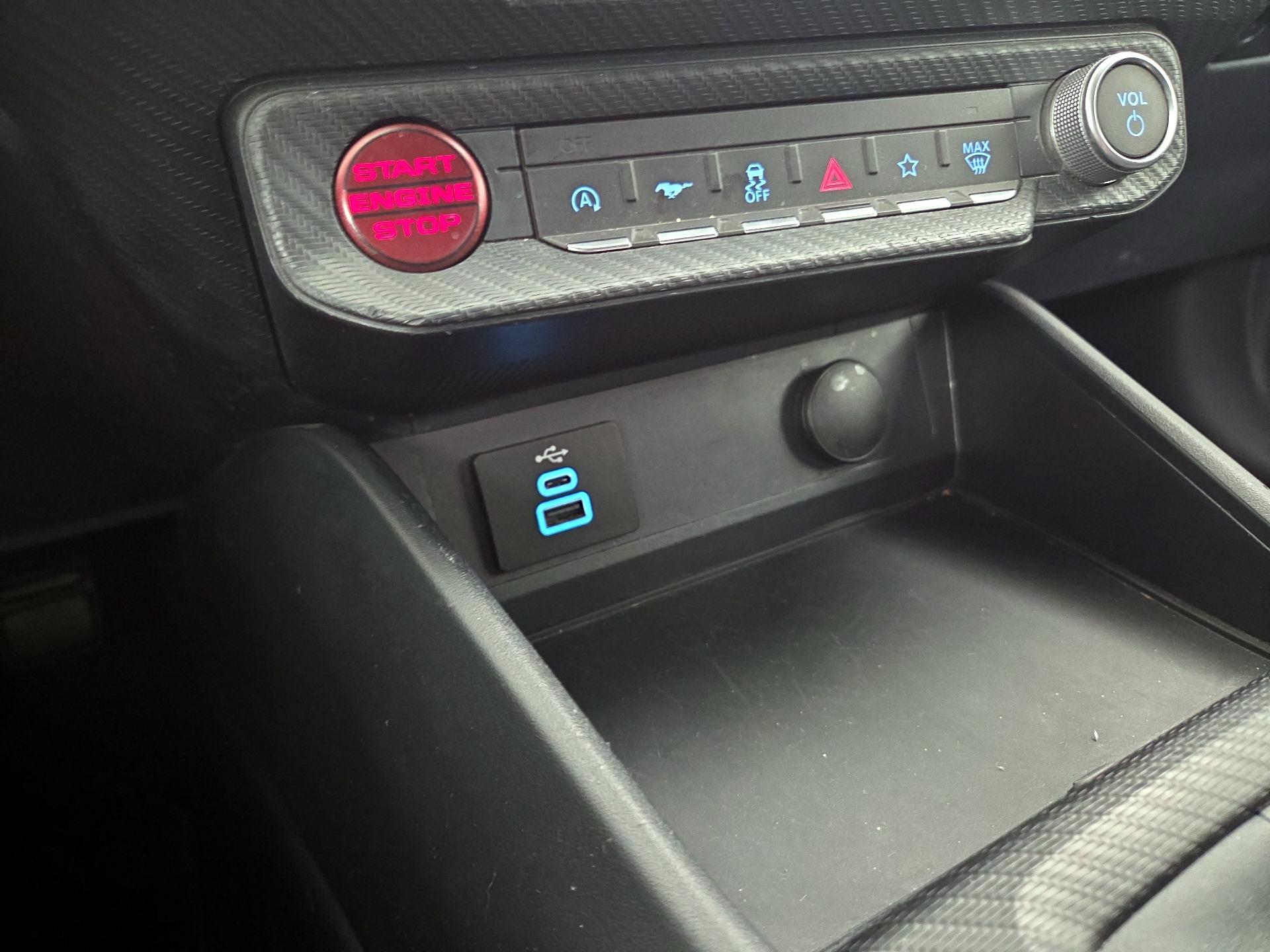 Thumbnail: 2024 Ford Mustang - 18