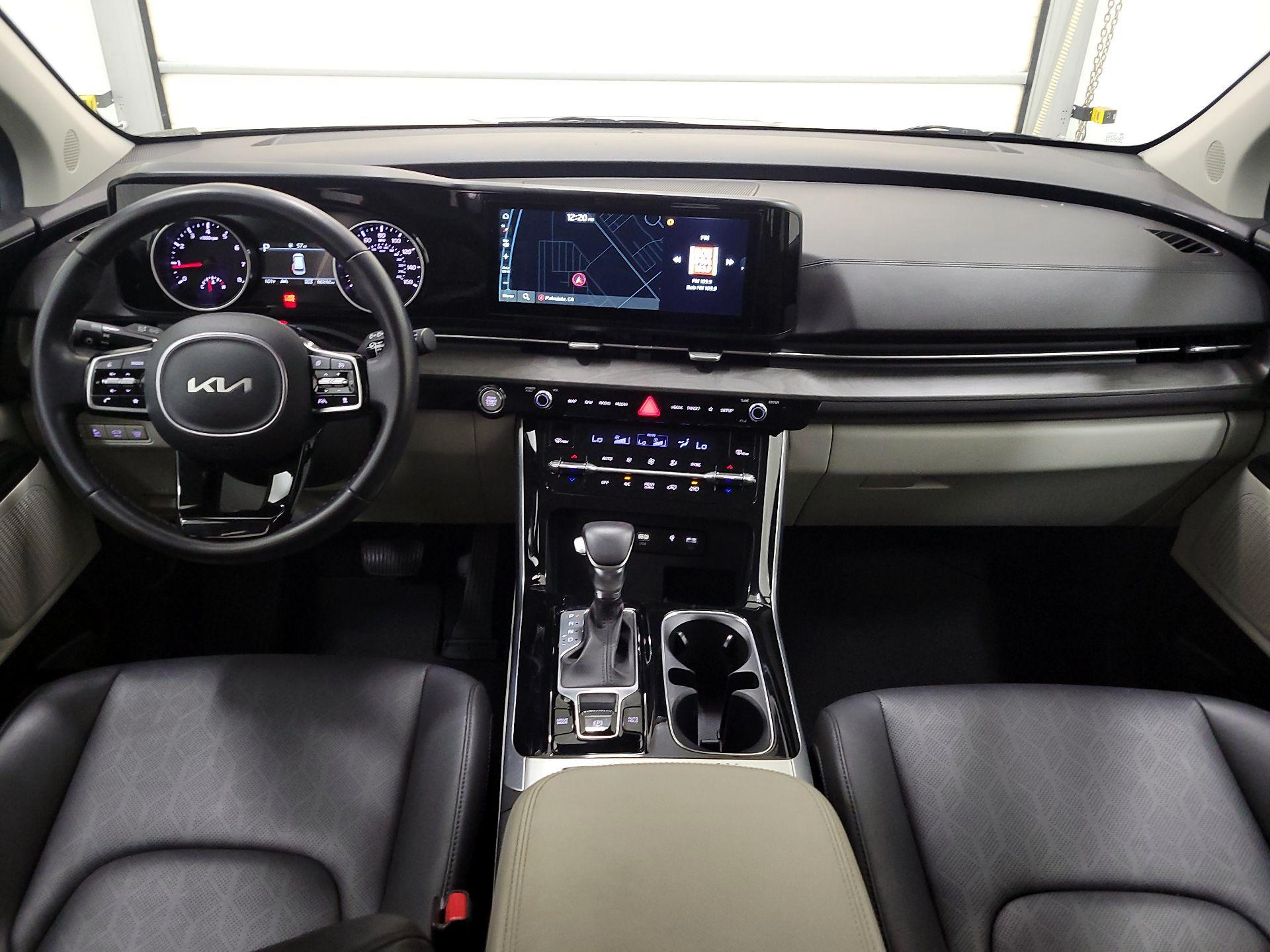 Thumbnail: 2024 Kia Carnival - 9