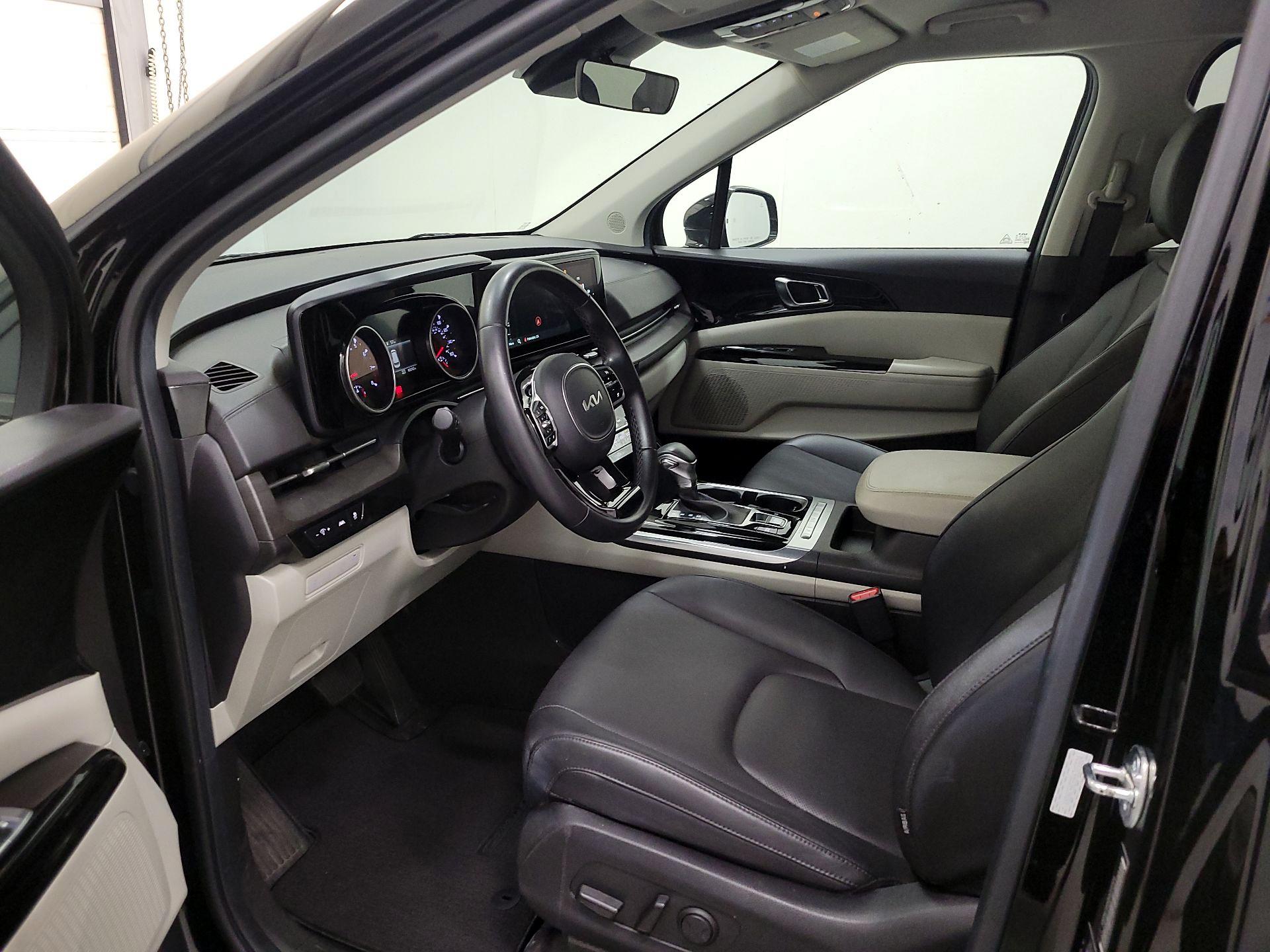 Thumbnail: 2024 Kia Carnival - 11