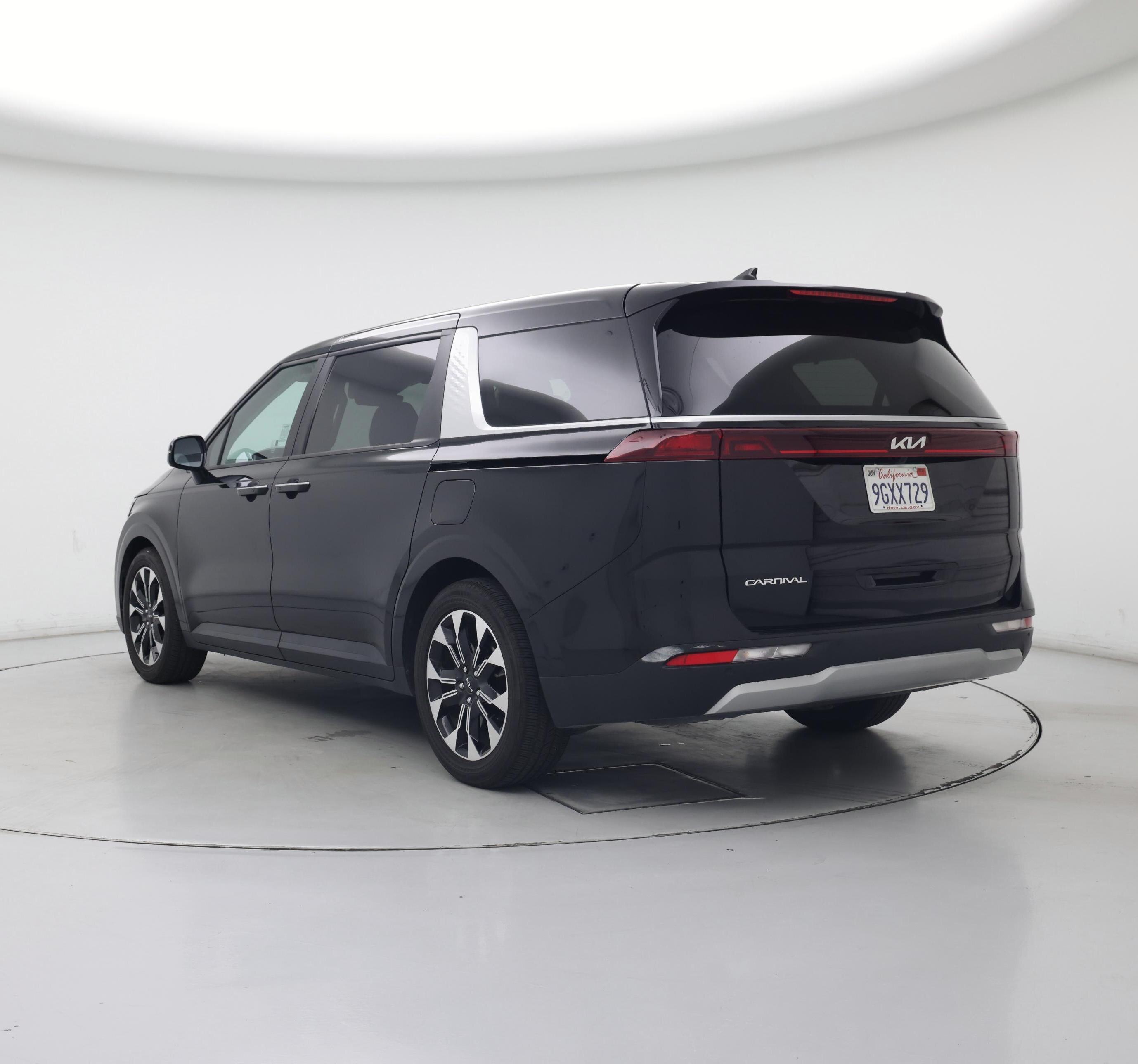 Thumbnail: 2024 Kia Carnival - 2