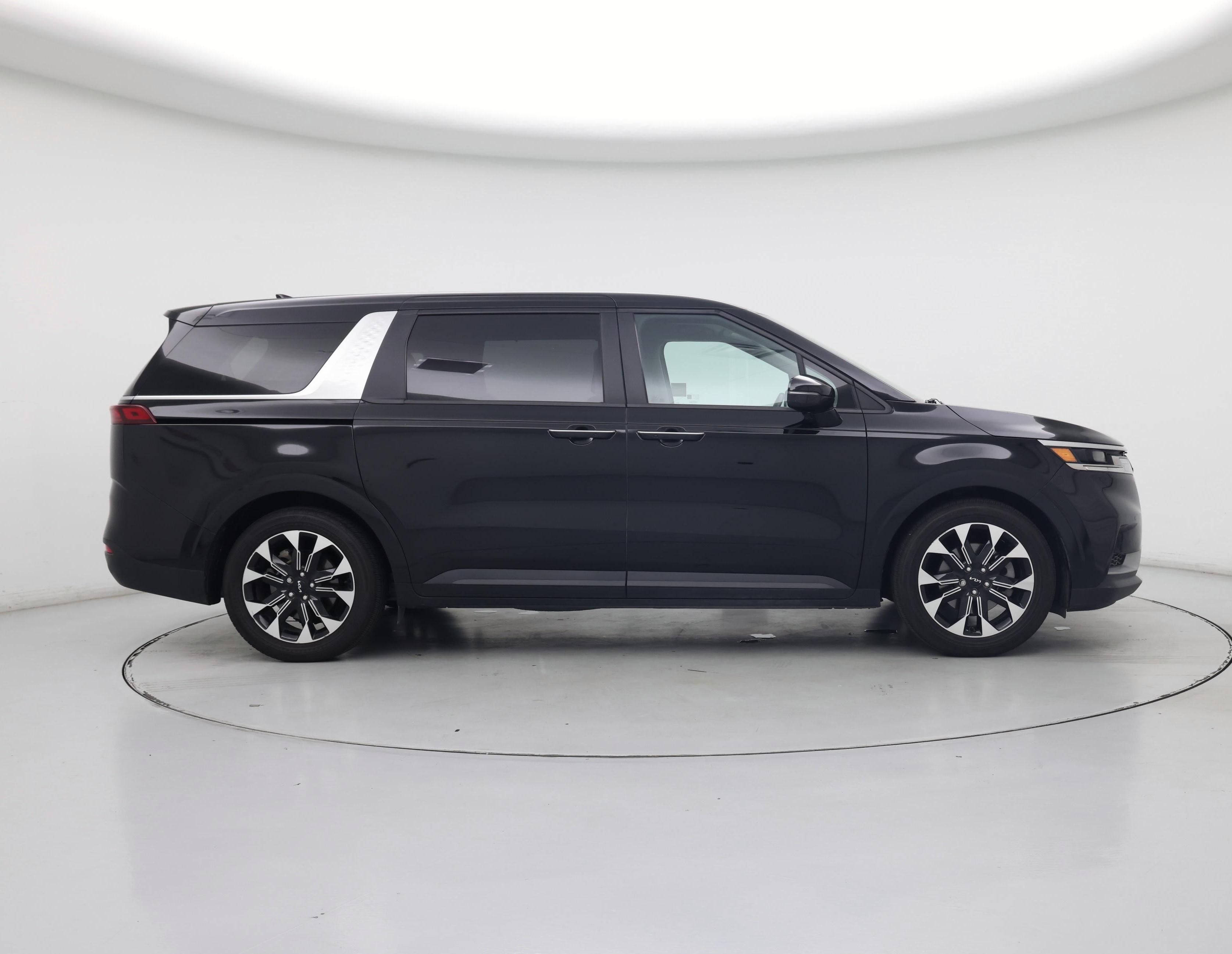 Thumbnail: 2024 Kia Carnival - 7