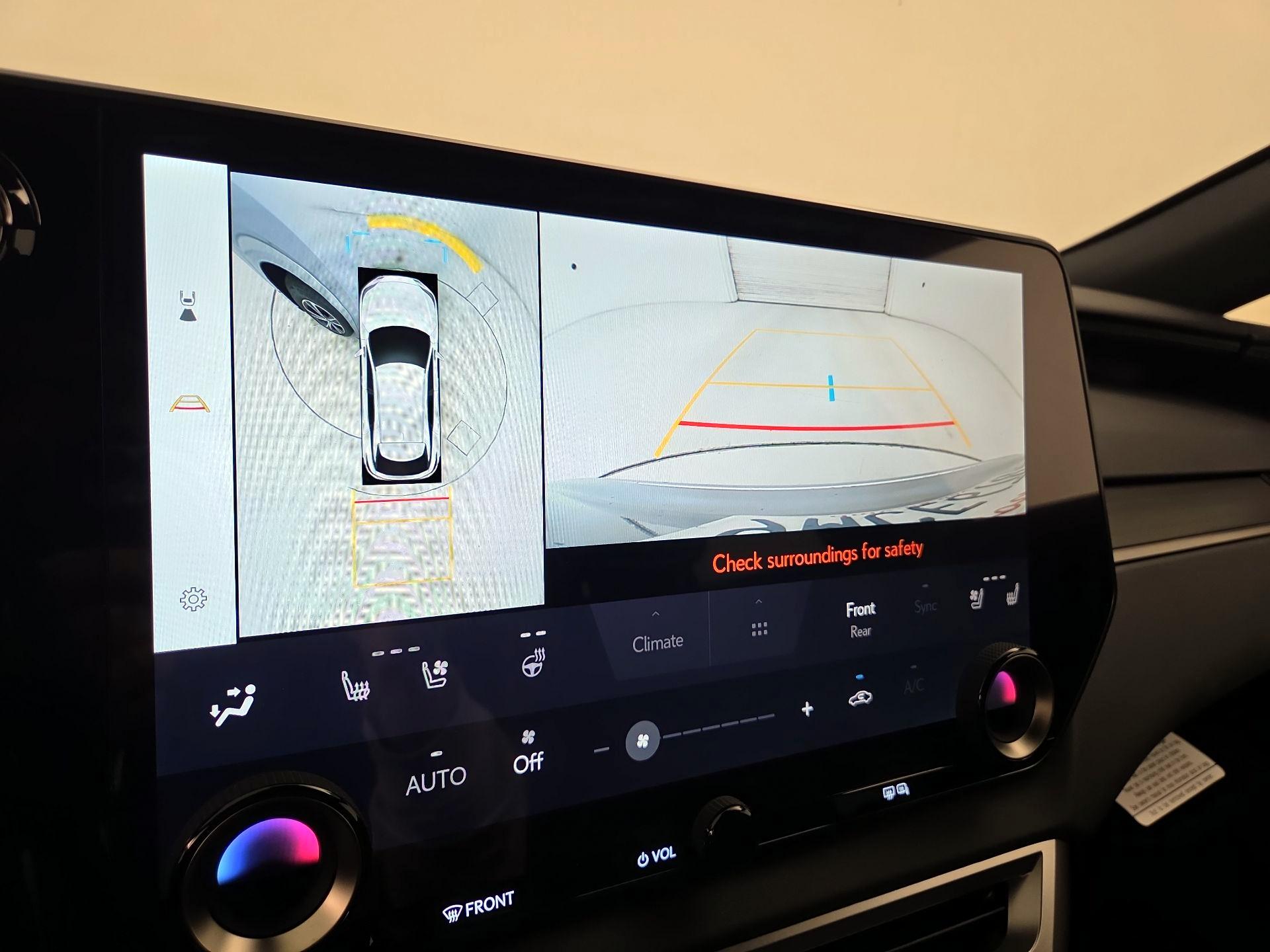 Thumbnail: 2024 Lexus RX - 14